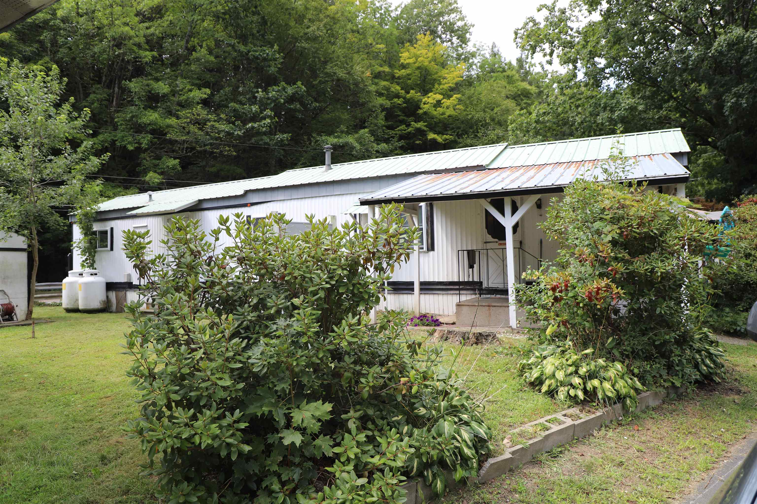 11 Crescent Drive Property Photo 26