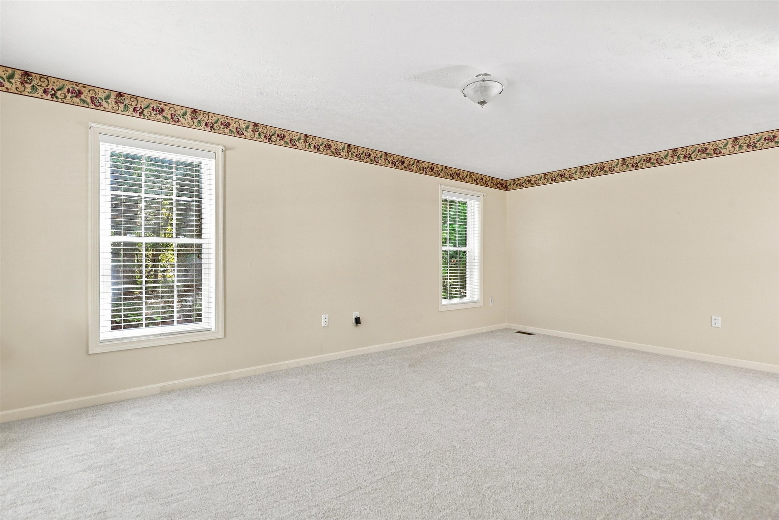 33 Daria Drive Property Photo 27
