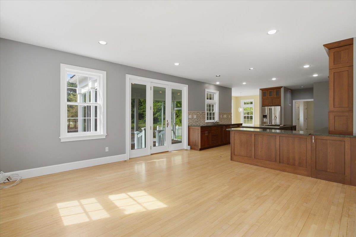 601 Riverbend Drive Property Photo 8