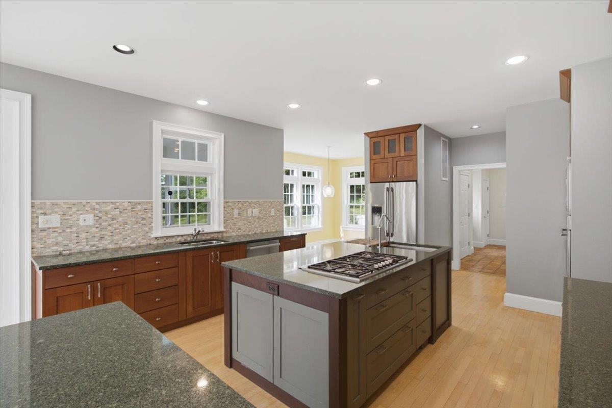 601 Riverbend Drive Property Photo 10