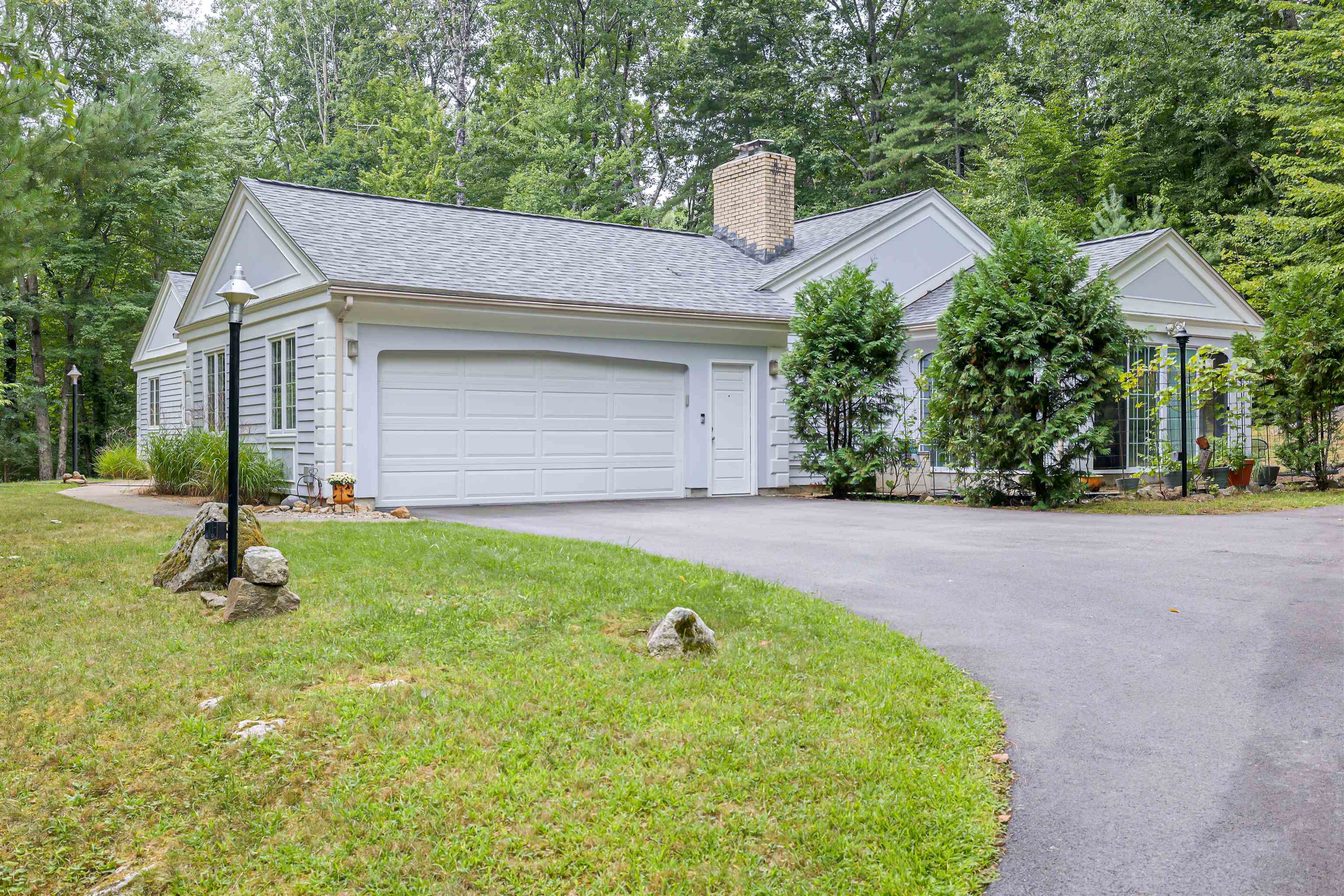 20 Buttonwood Road Property Photo 1