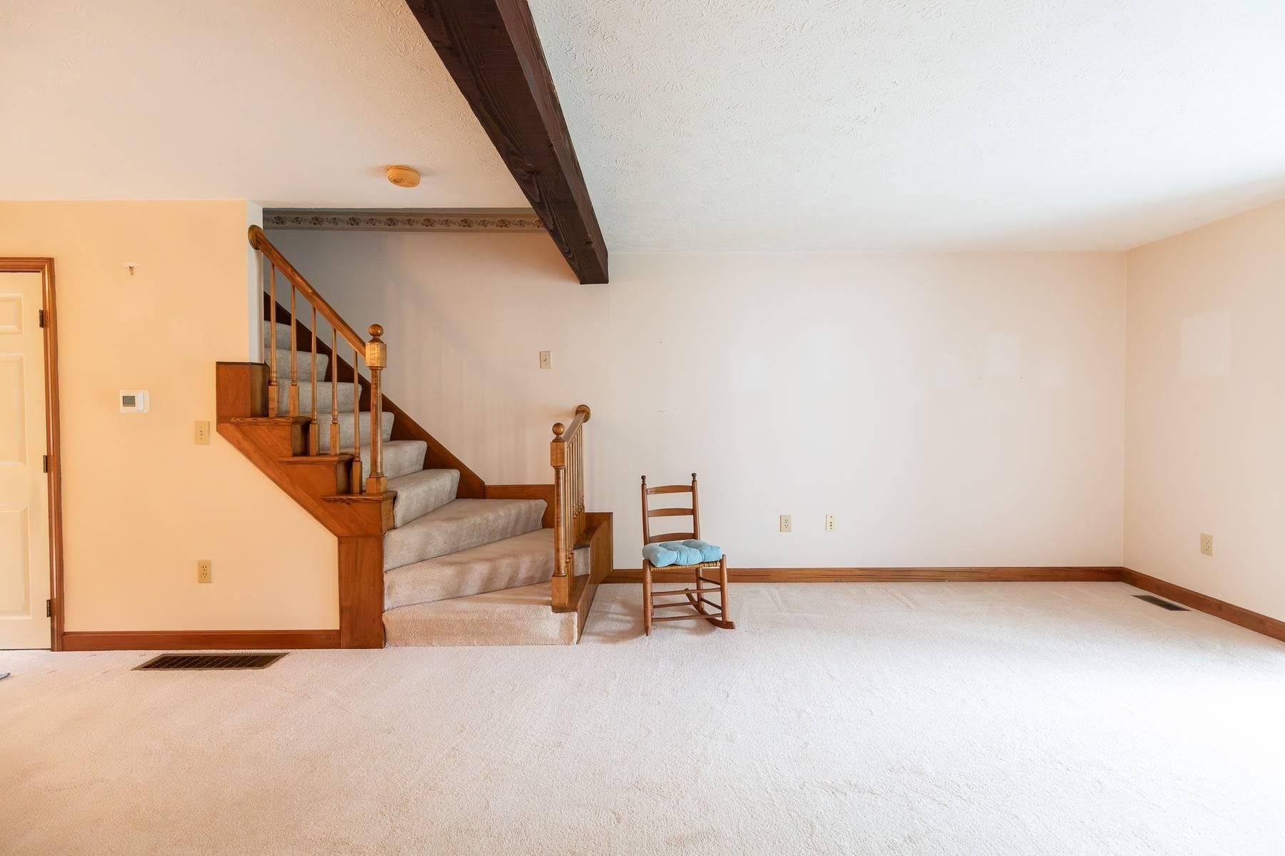 1400 Turnpike Road Property Photo 11