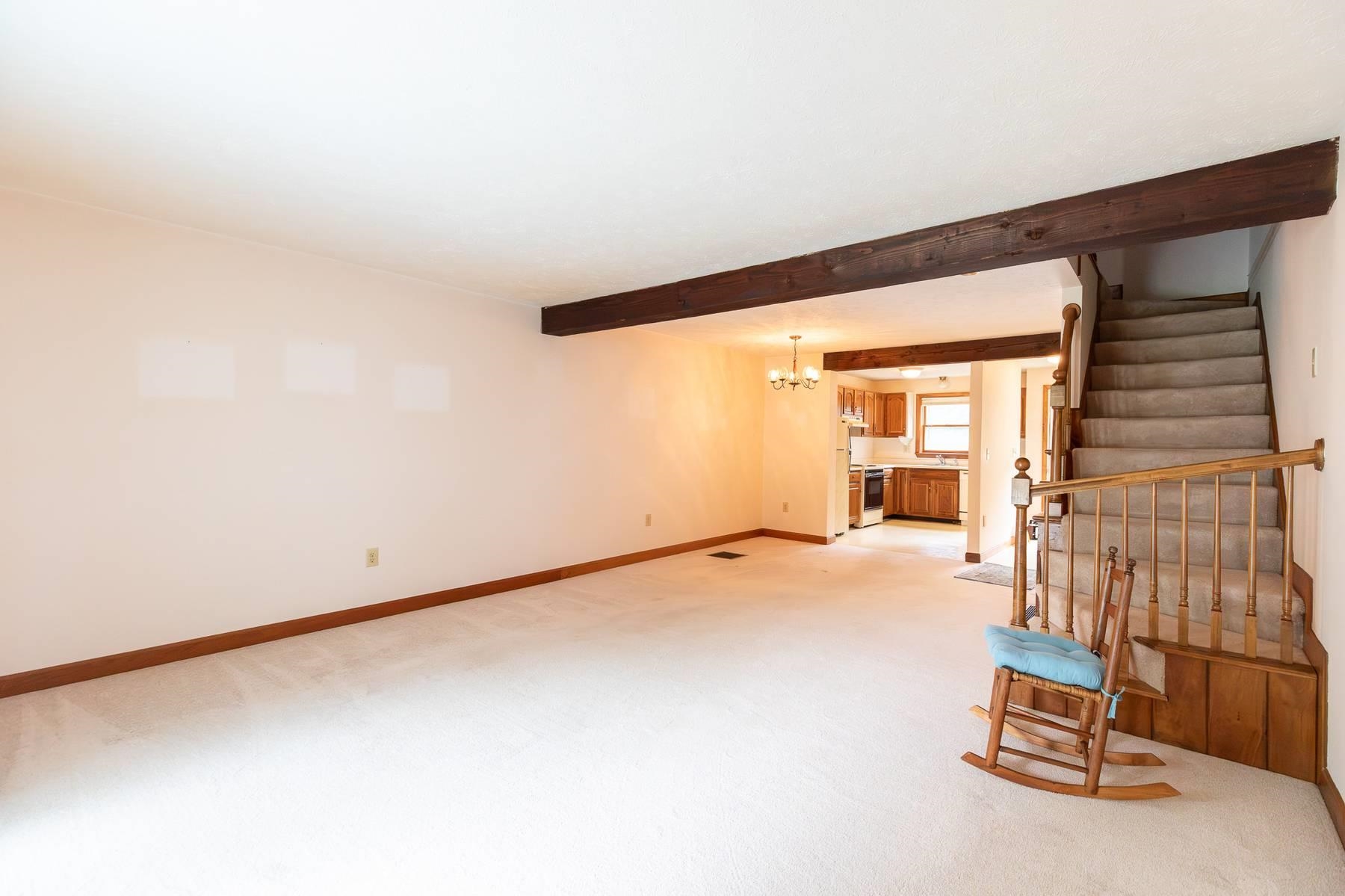 1400 Turnpike Road Property Photo 12