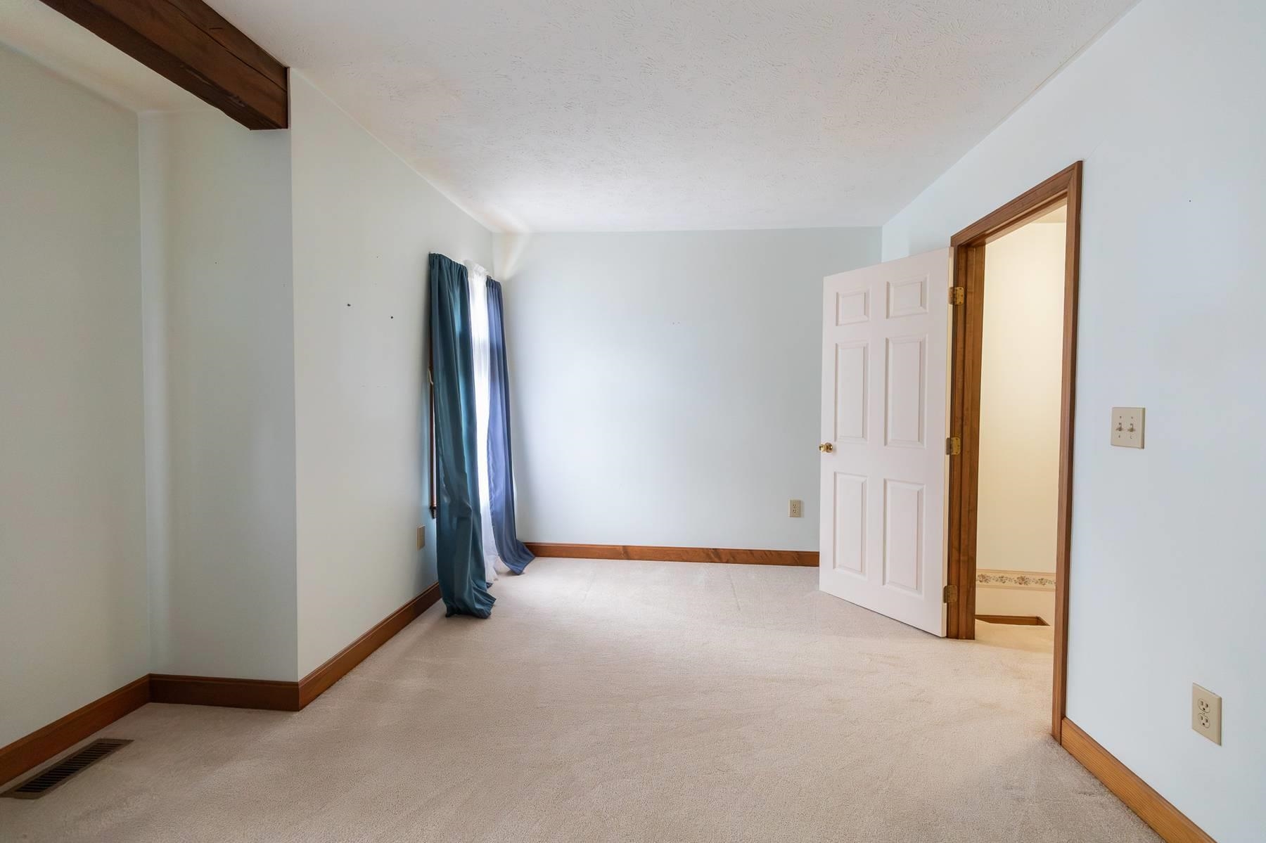 1400 Turnpike Road Property Photo 19