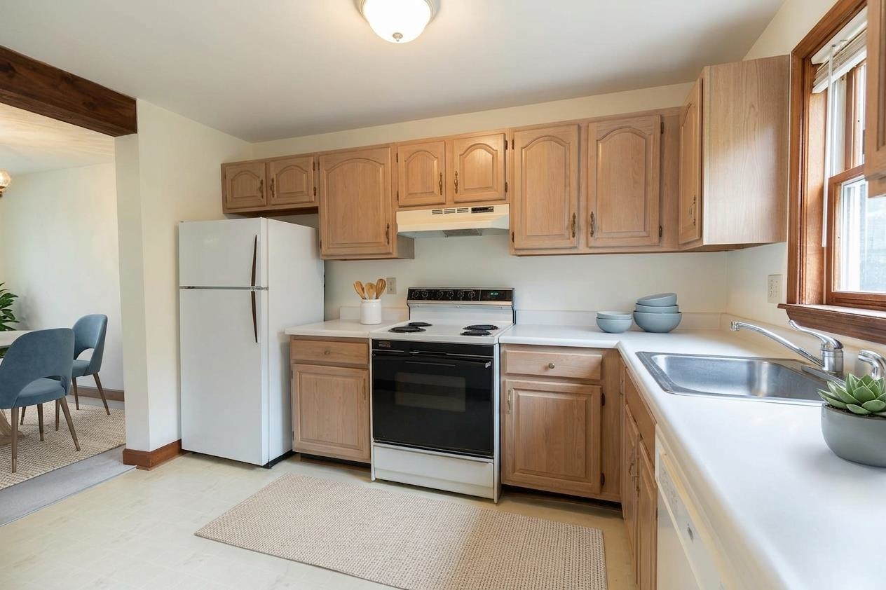 1400 Turnpike Road Property Photo 45