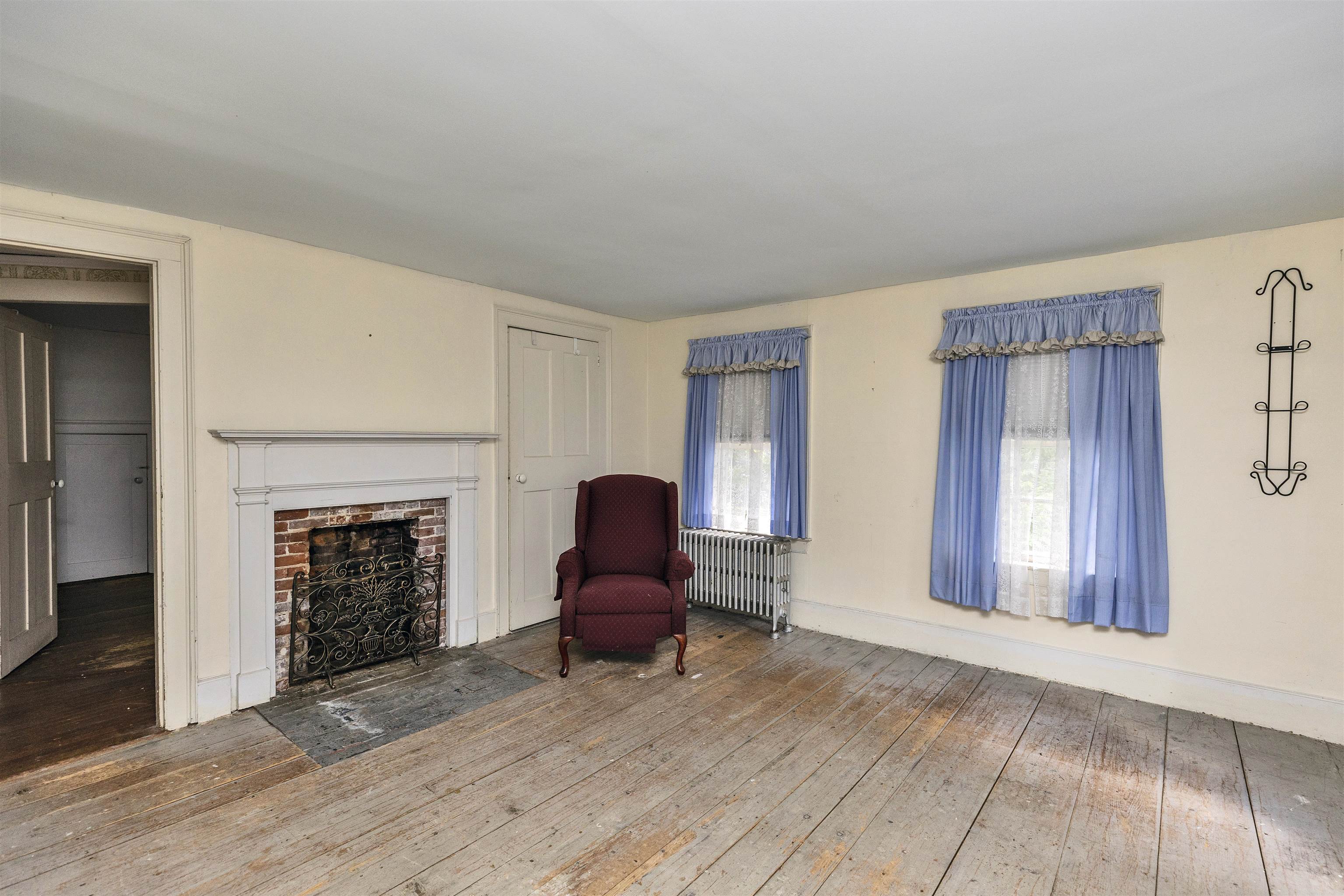 5 Old Jaffrey Road Property Photo 38