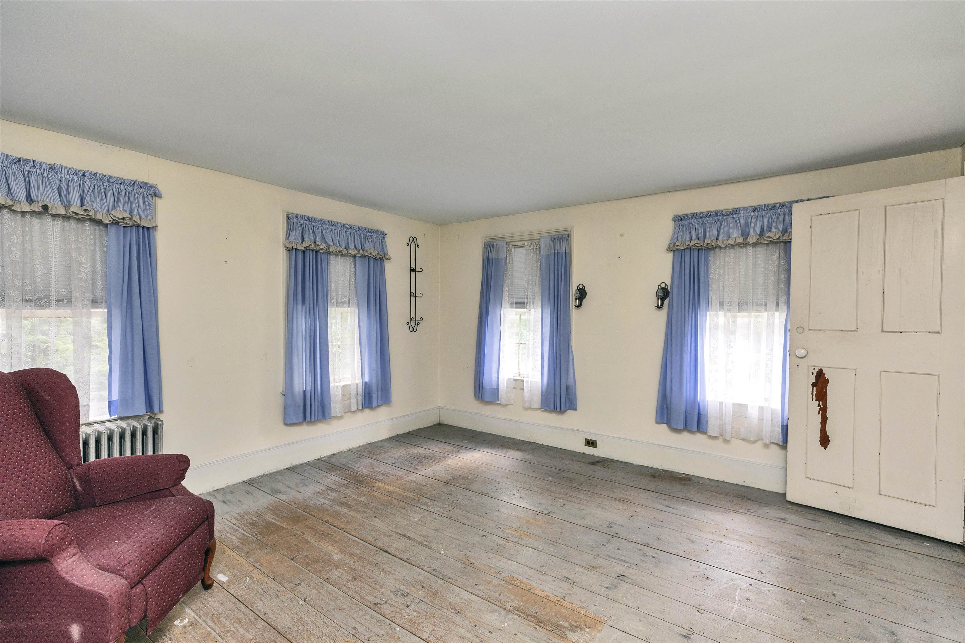 5 Old Jaffrey Road Property Photo 40