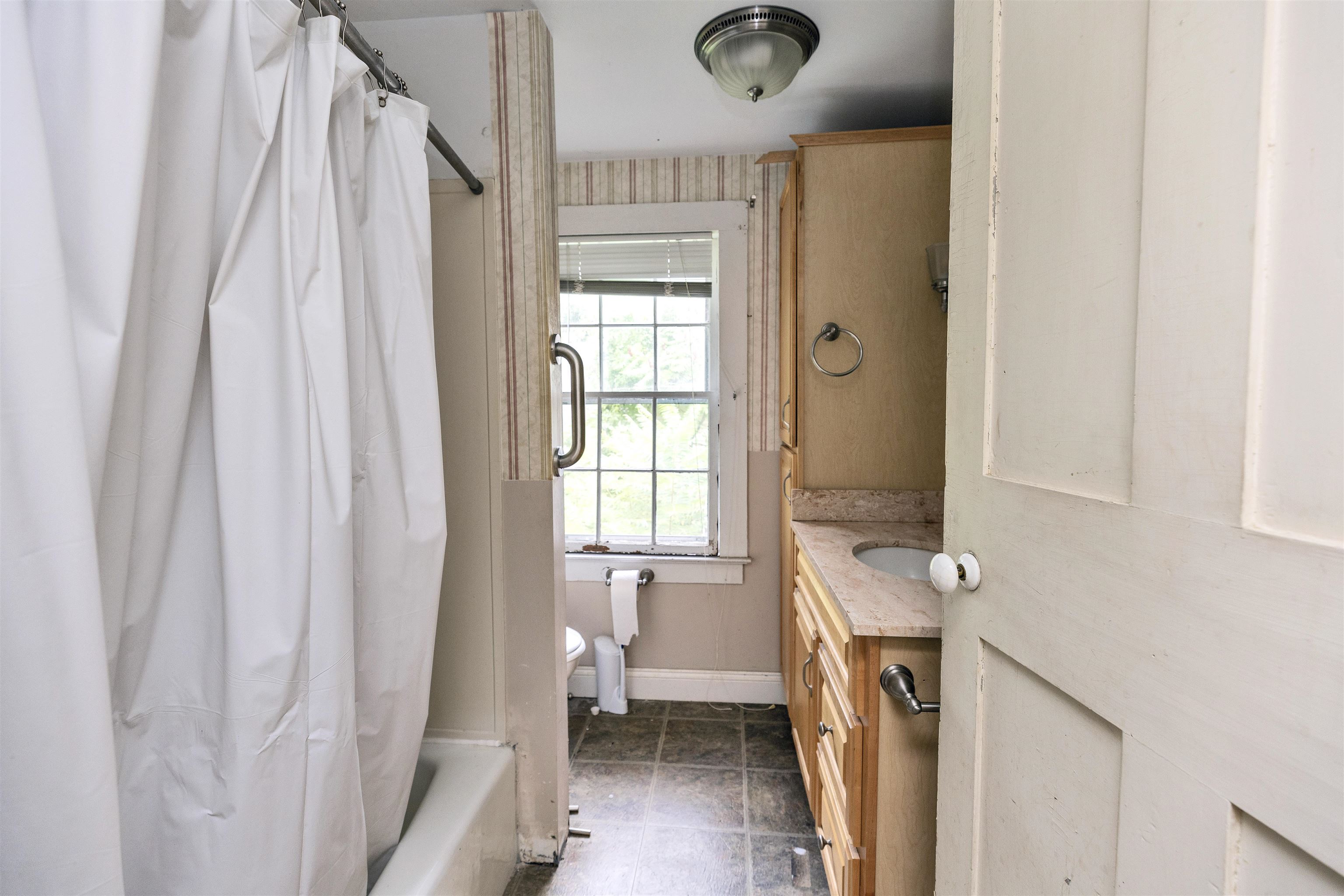 5 Old Jaffrey Road Property Photo 44