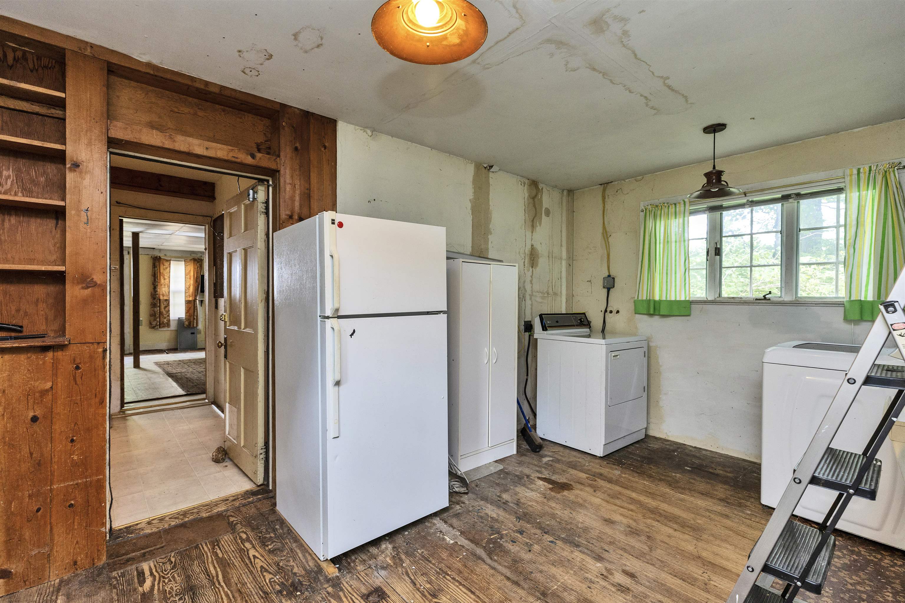 5 Old Jaffrey Road Property Photo 45