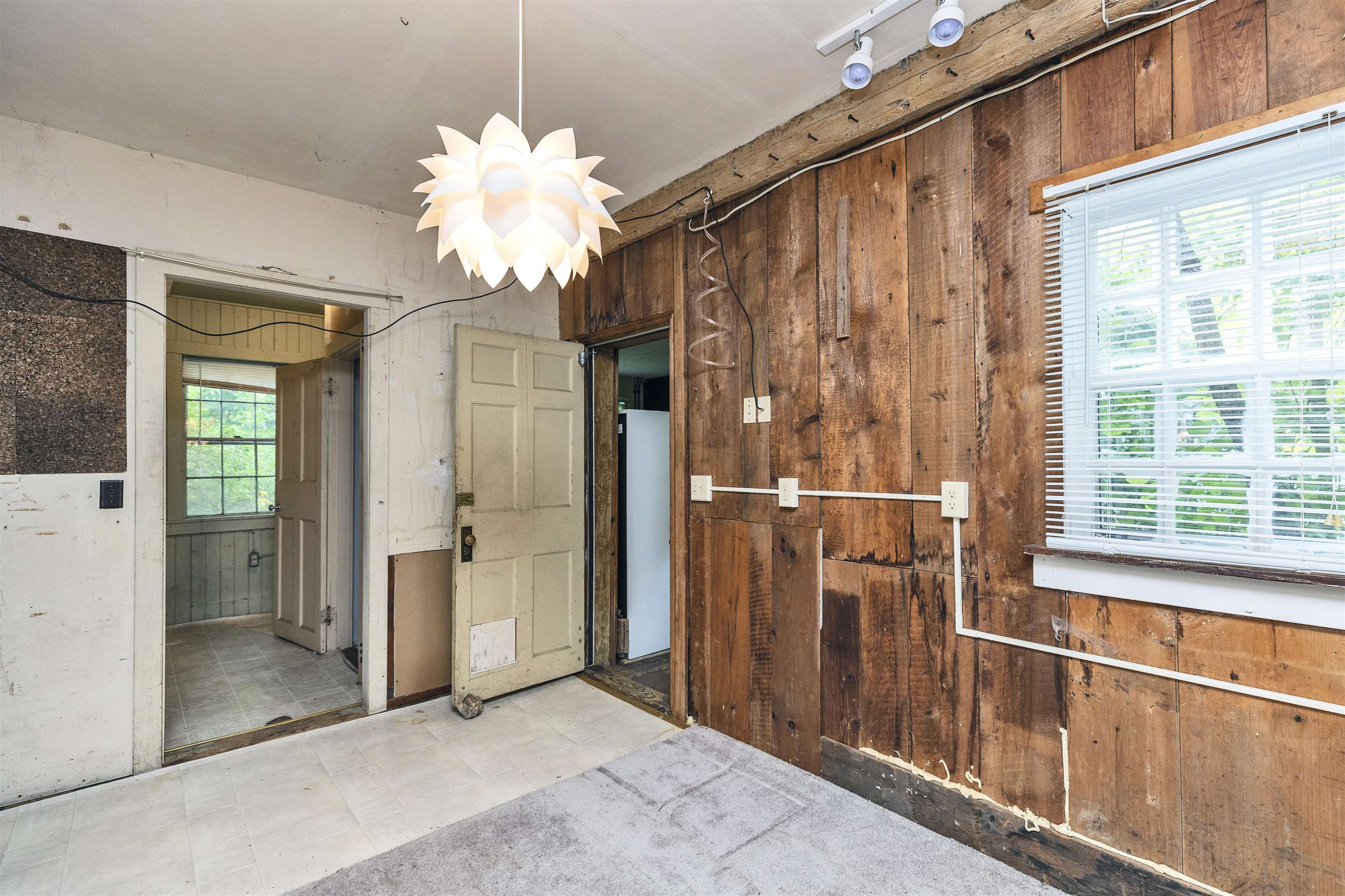 5 Old Jaffrey Road Property Photo 49