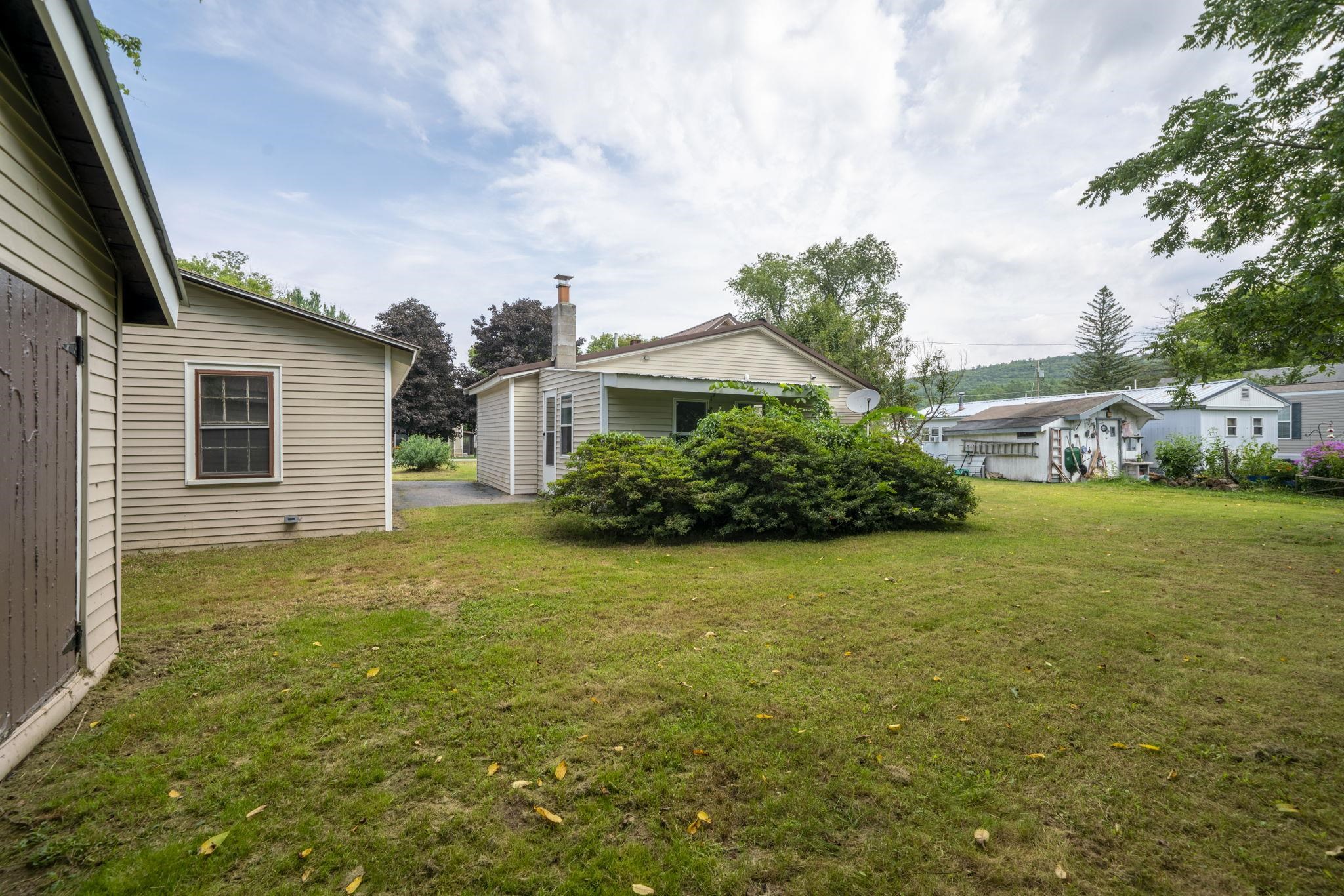 13 Fairbanks Road Property Photo 6