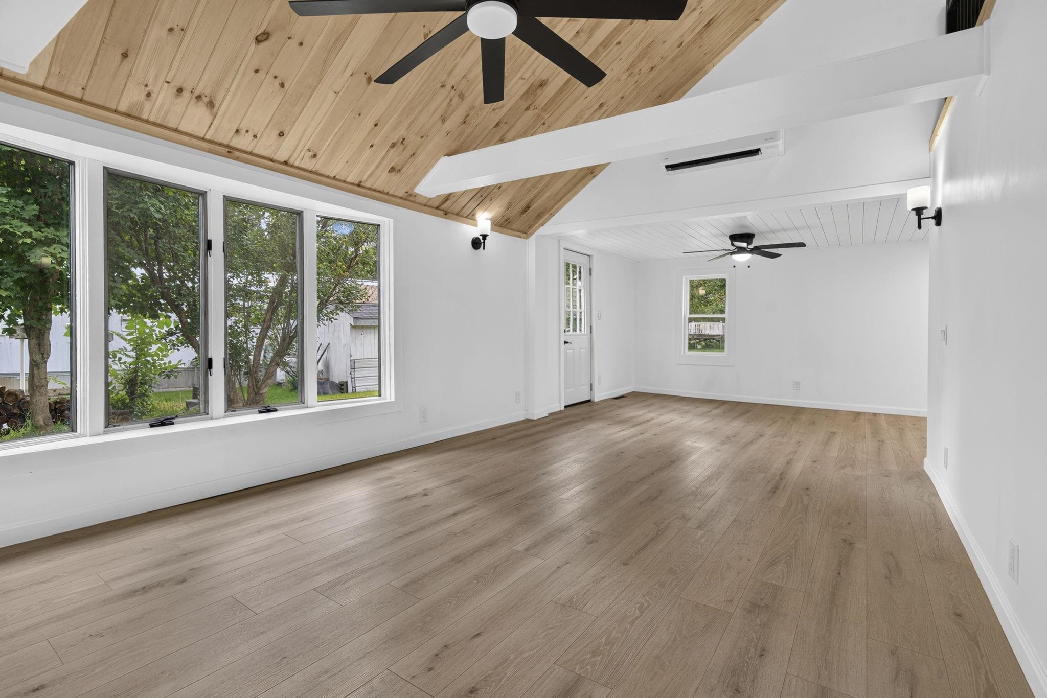 13 Fairbanks Road Property Photo 15
