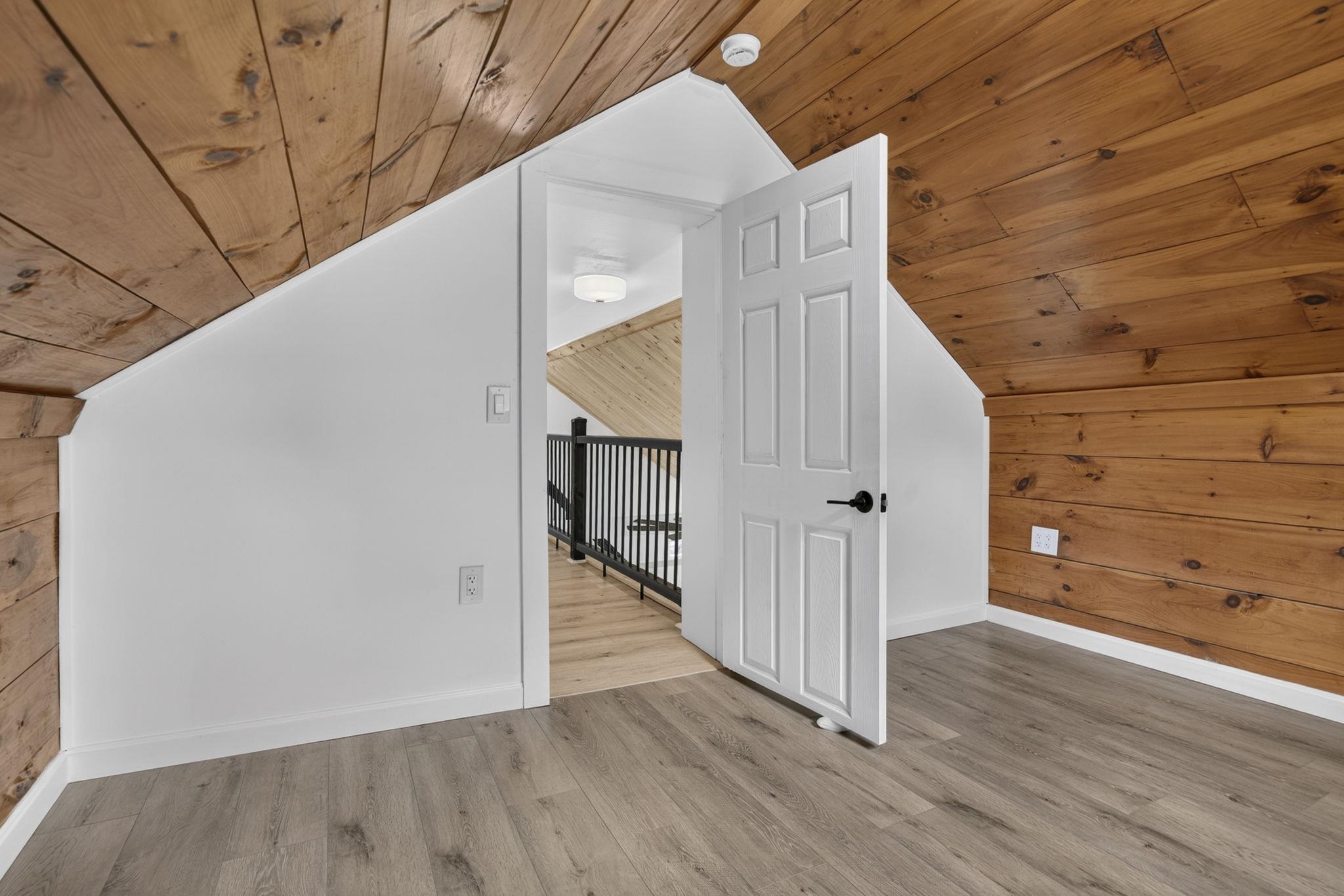 13 Fairbanks Road Property Photo 40