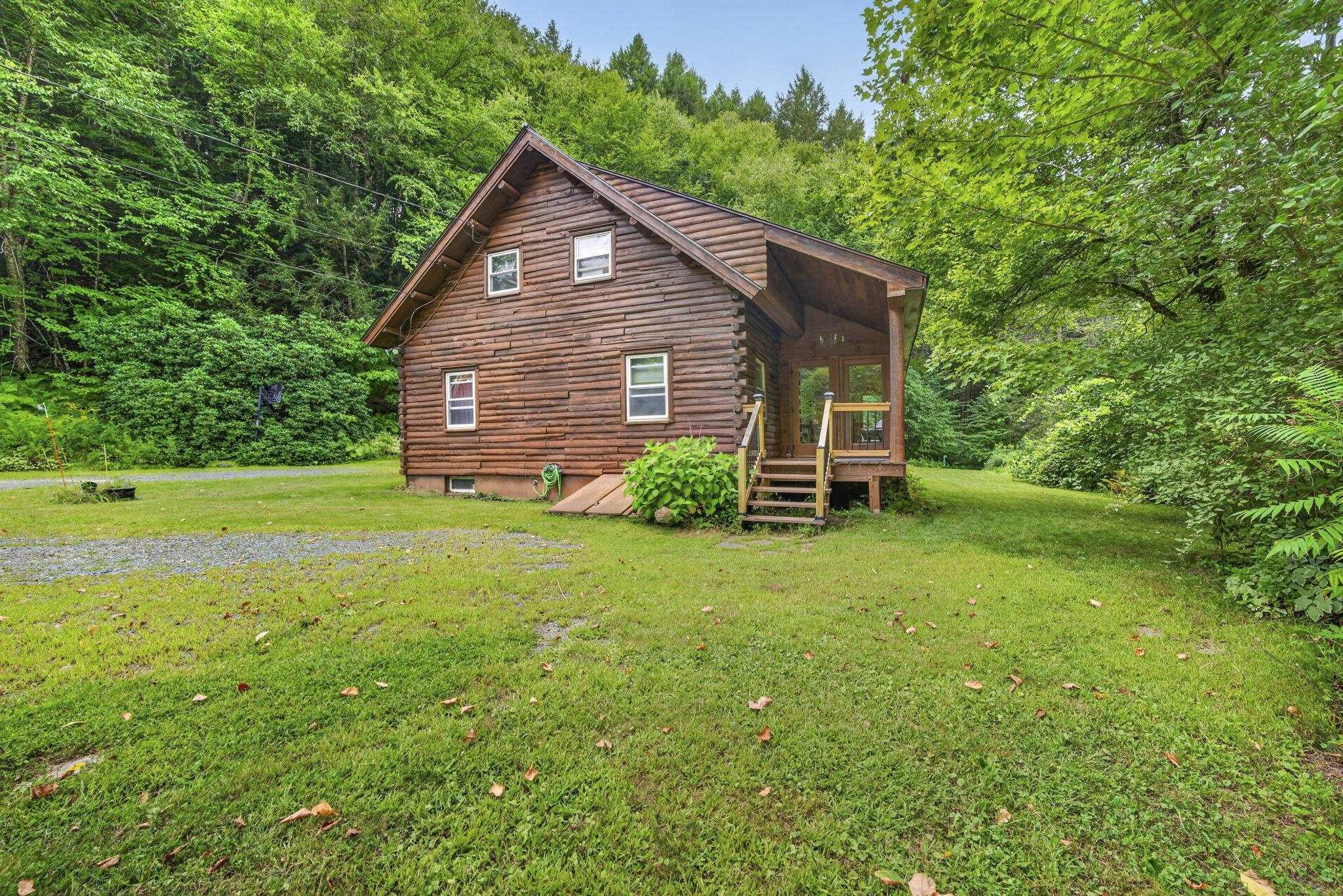 220 Hill Road Property Photo 3