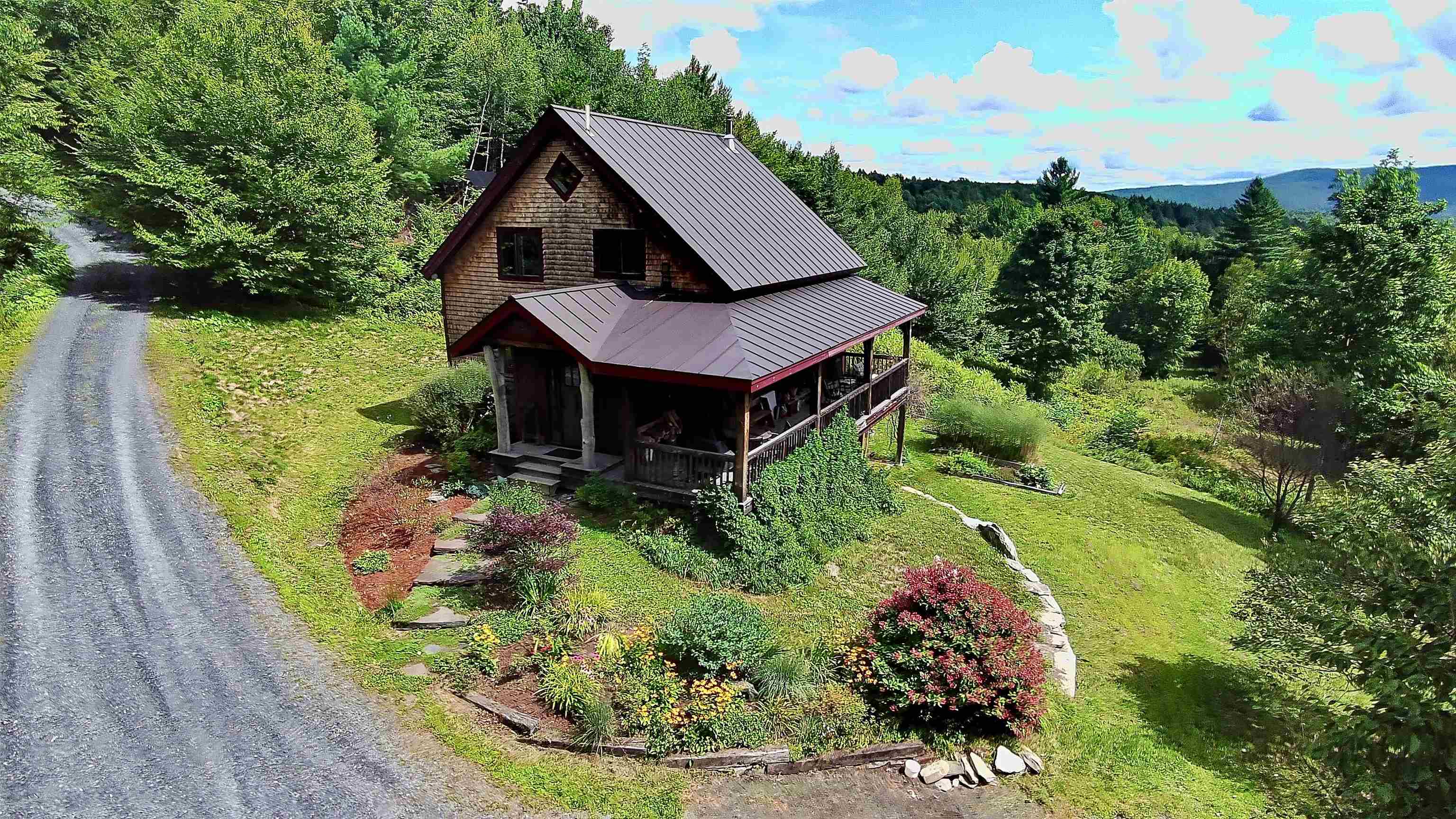 699 Salaki Road Property Photo 1