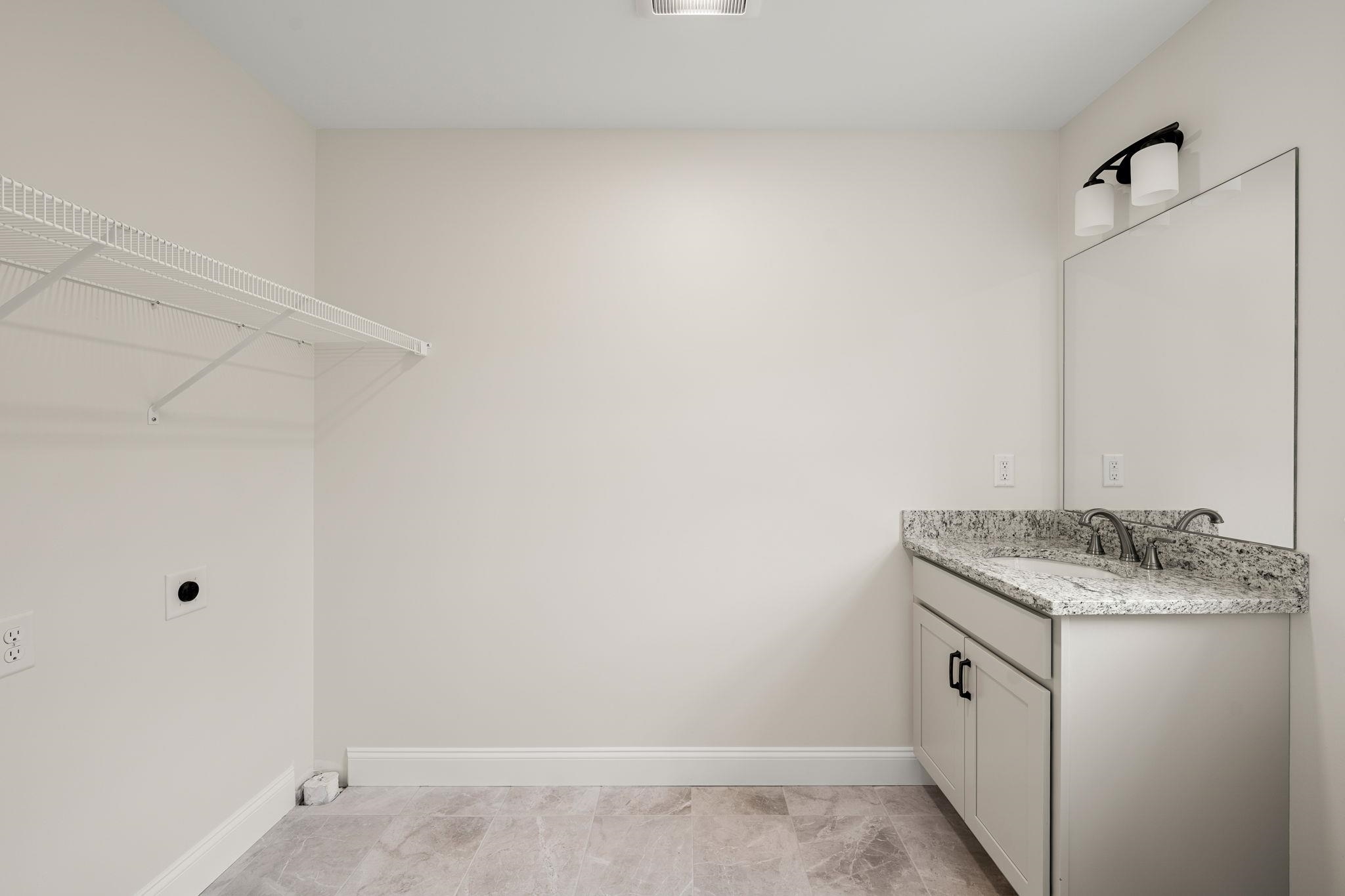 Unit 7 Violette Drive Property Photo 16