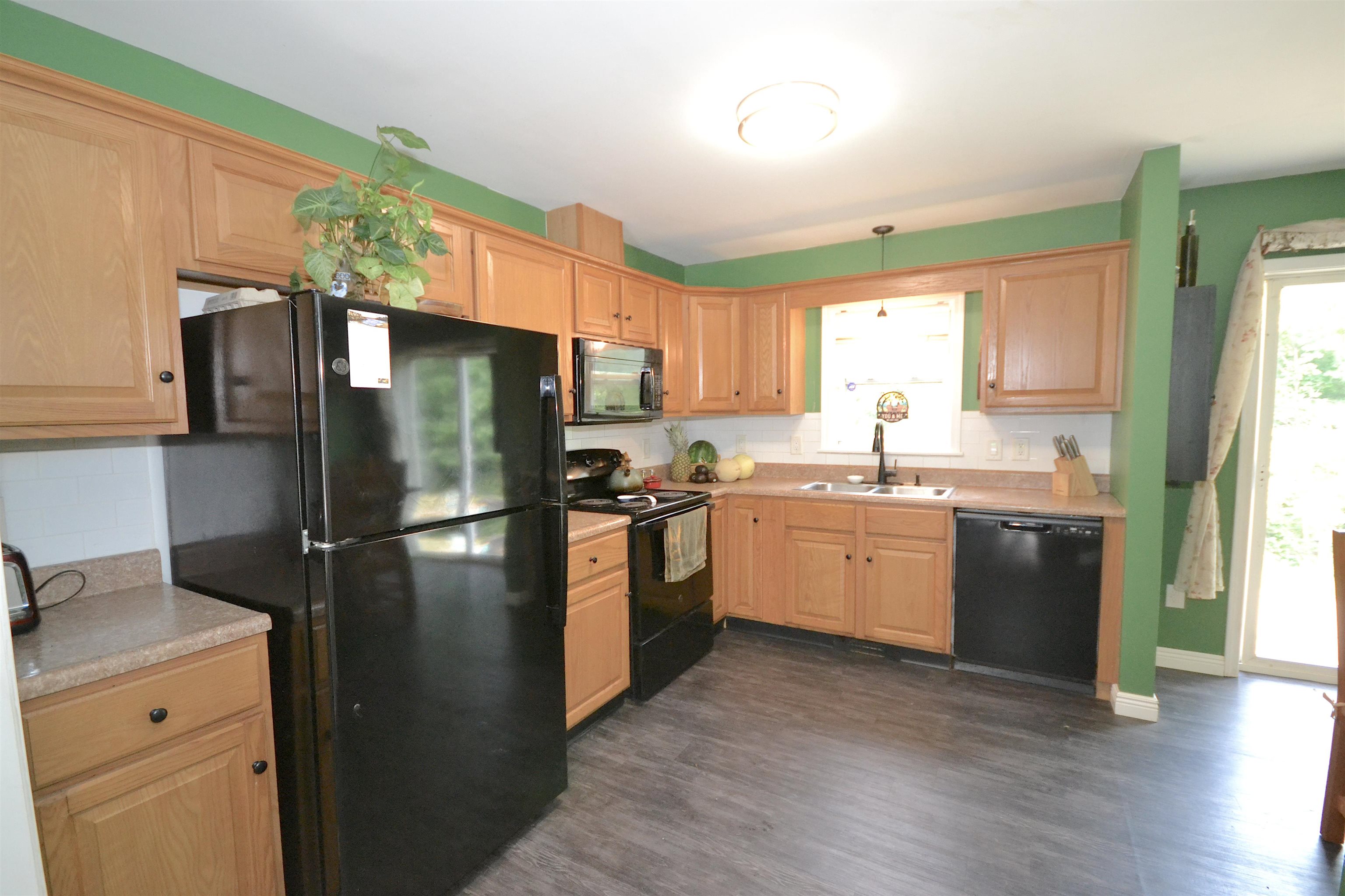 115 Weona Drive Property Photo 18