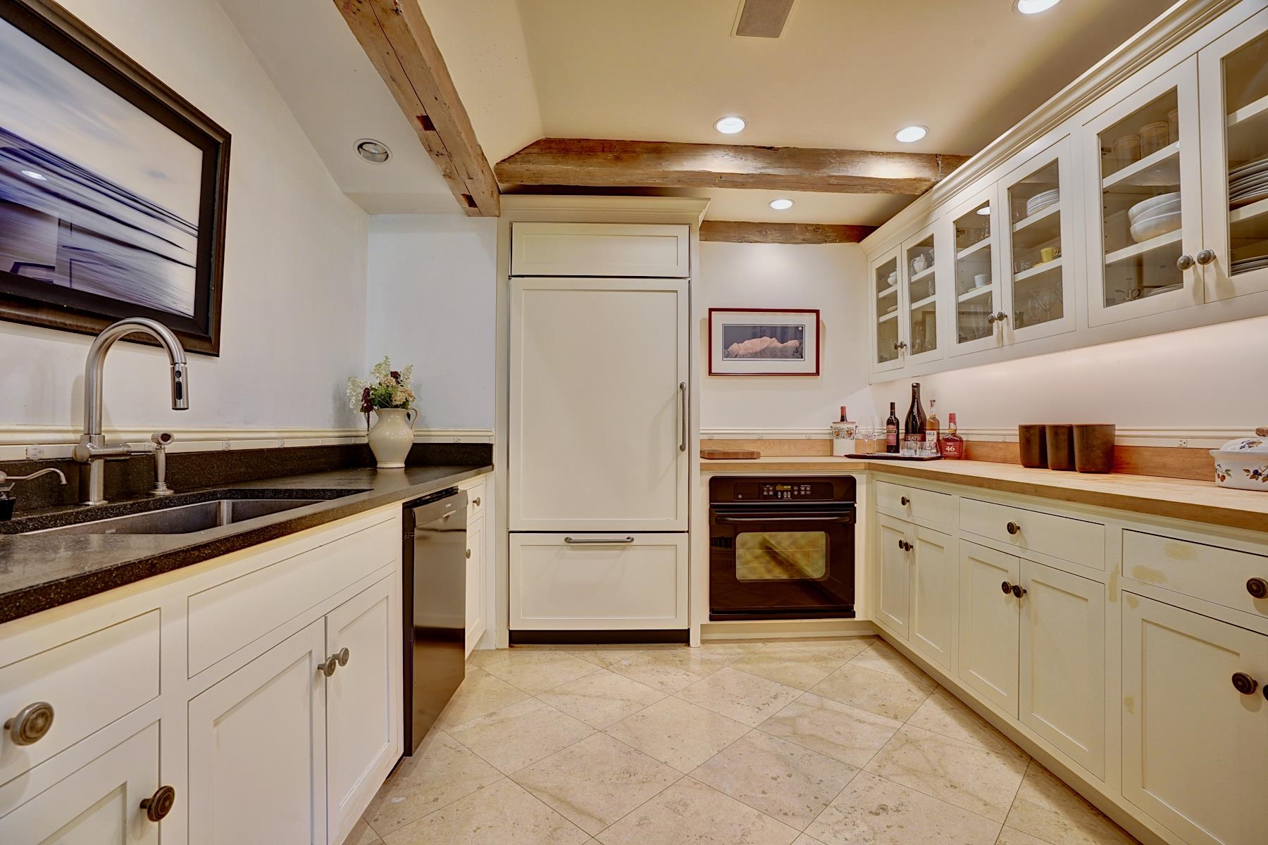 5 Grove Road Property Photo 14