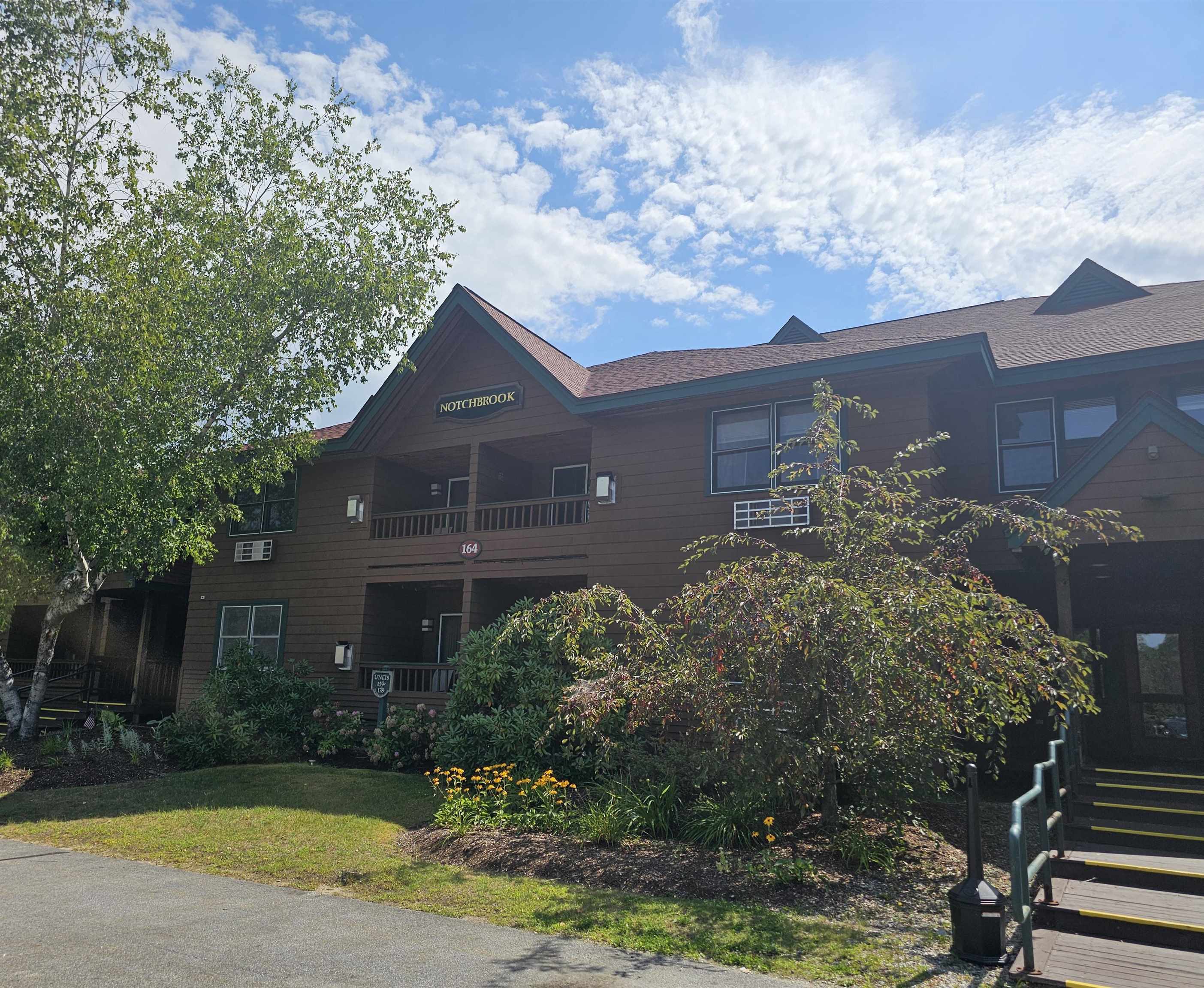 164 Deer Park Drive Property Photo 1