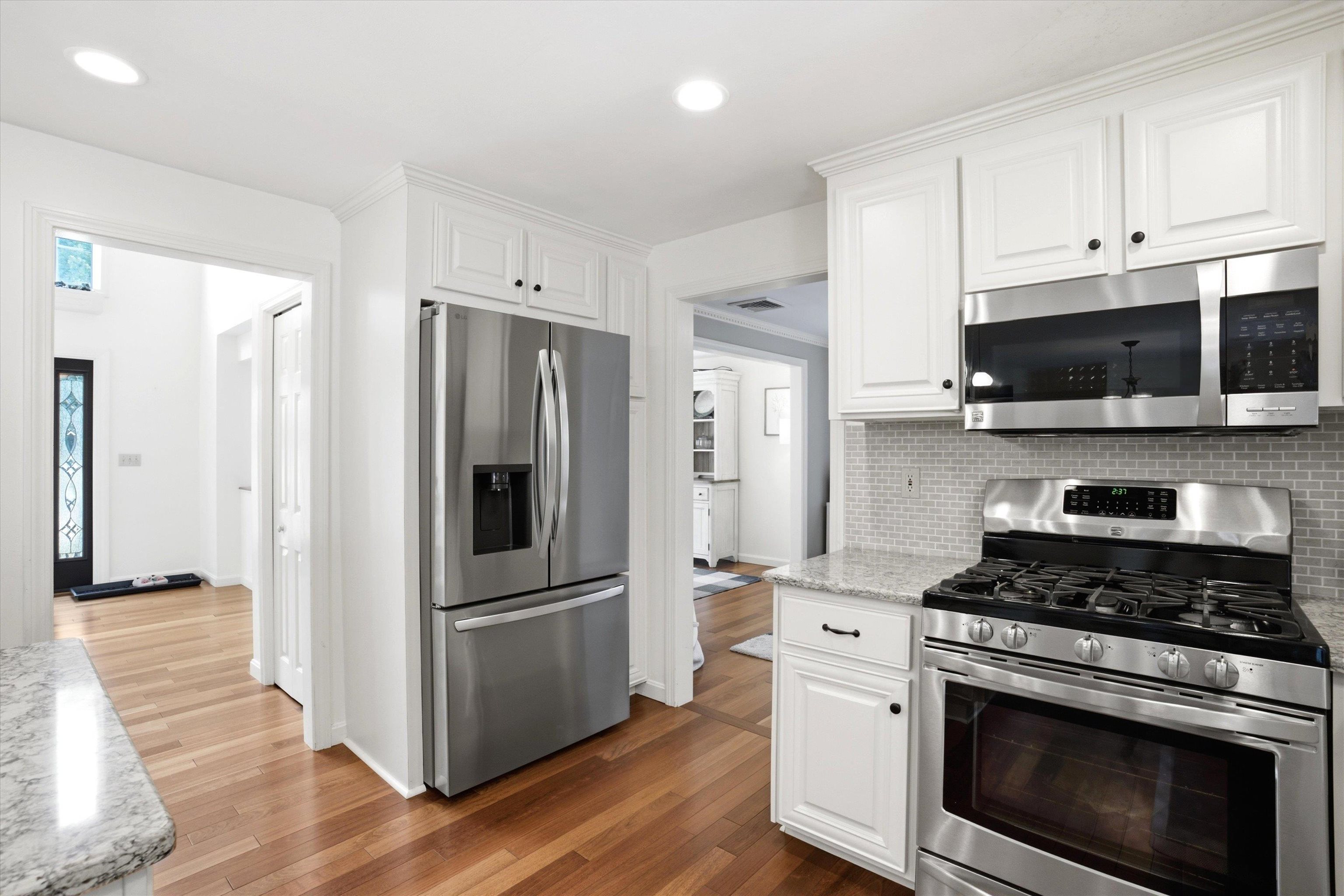 22 Virginia Court Property Photo 10