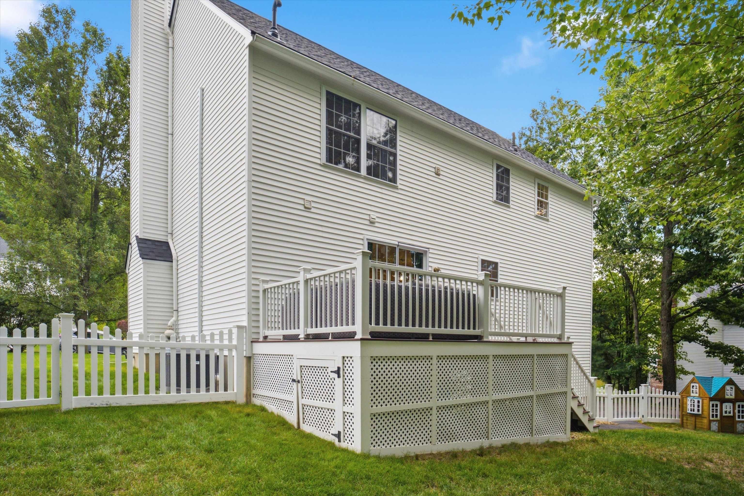 22 Virginia Court Property Photo 42