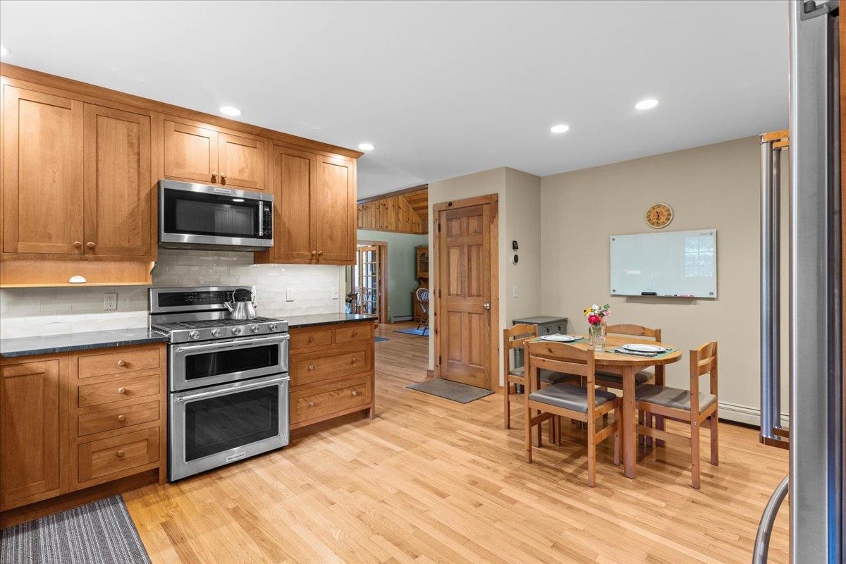 77 Eacker Drive Property Photo 13