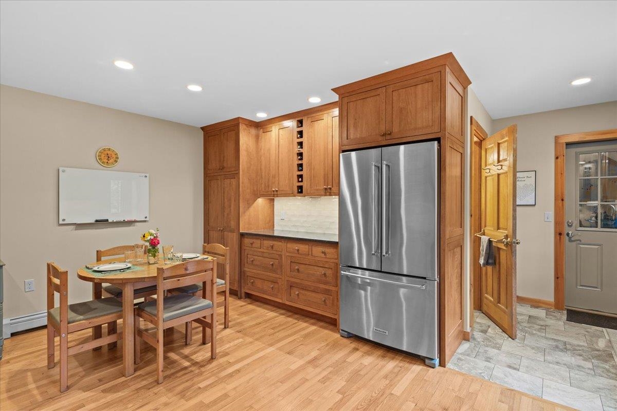 77 Eacker Drive Property Photo 14