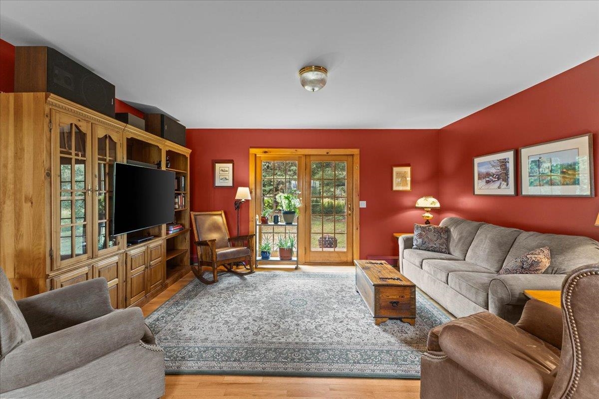 77 Eacker Drive Property Photo 18