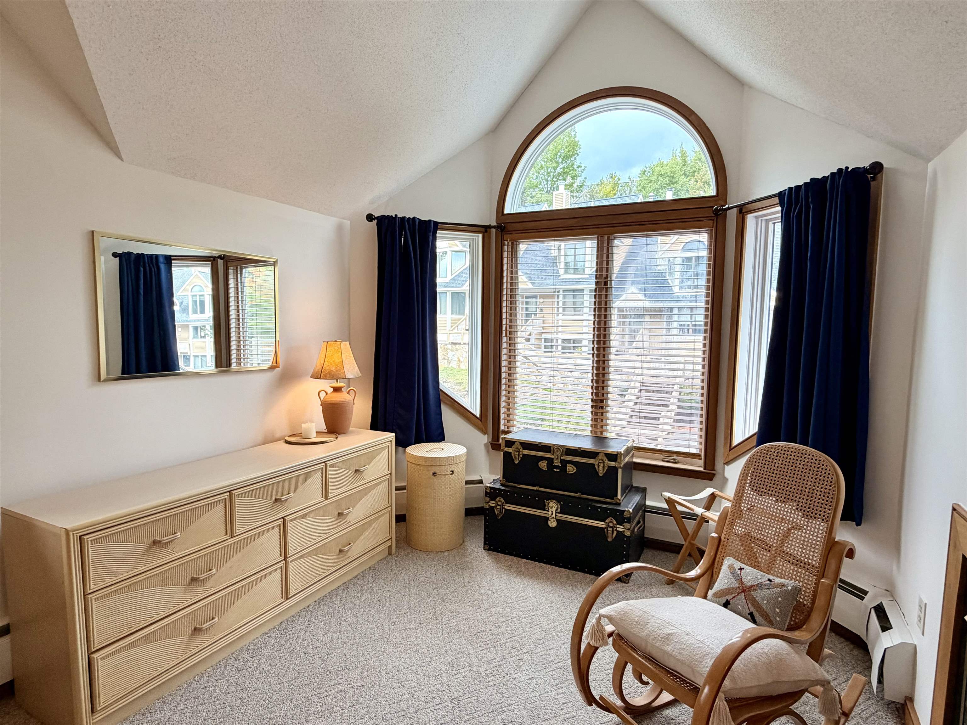 2d Townhouse Square Property Photo 15