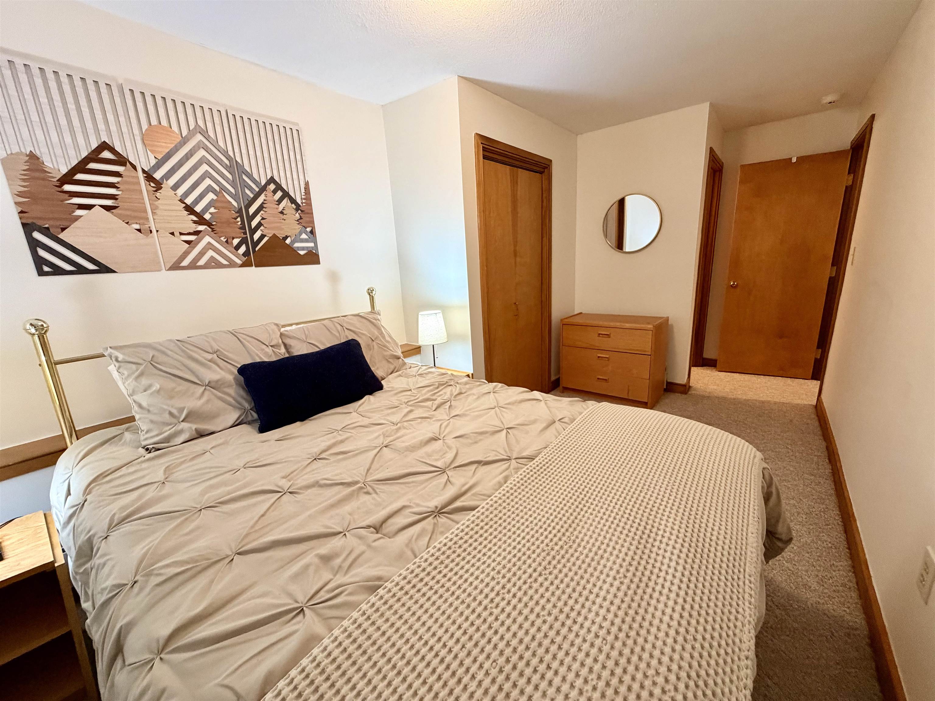 2d Townhouse Square Property Photo 31