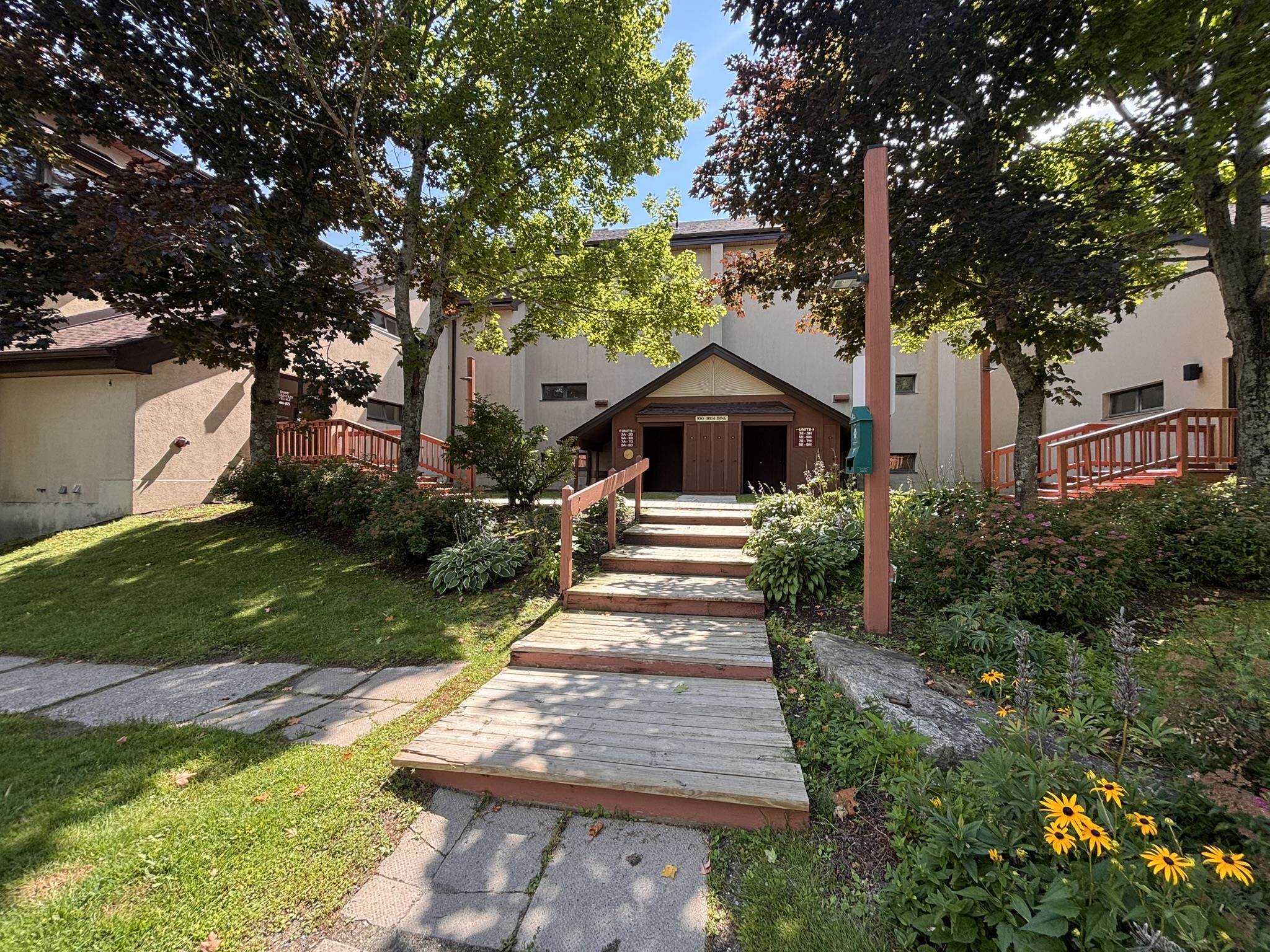 5d Snow Mountain Village Property Photo 1