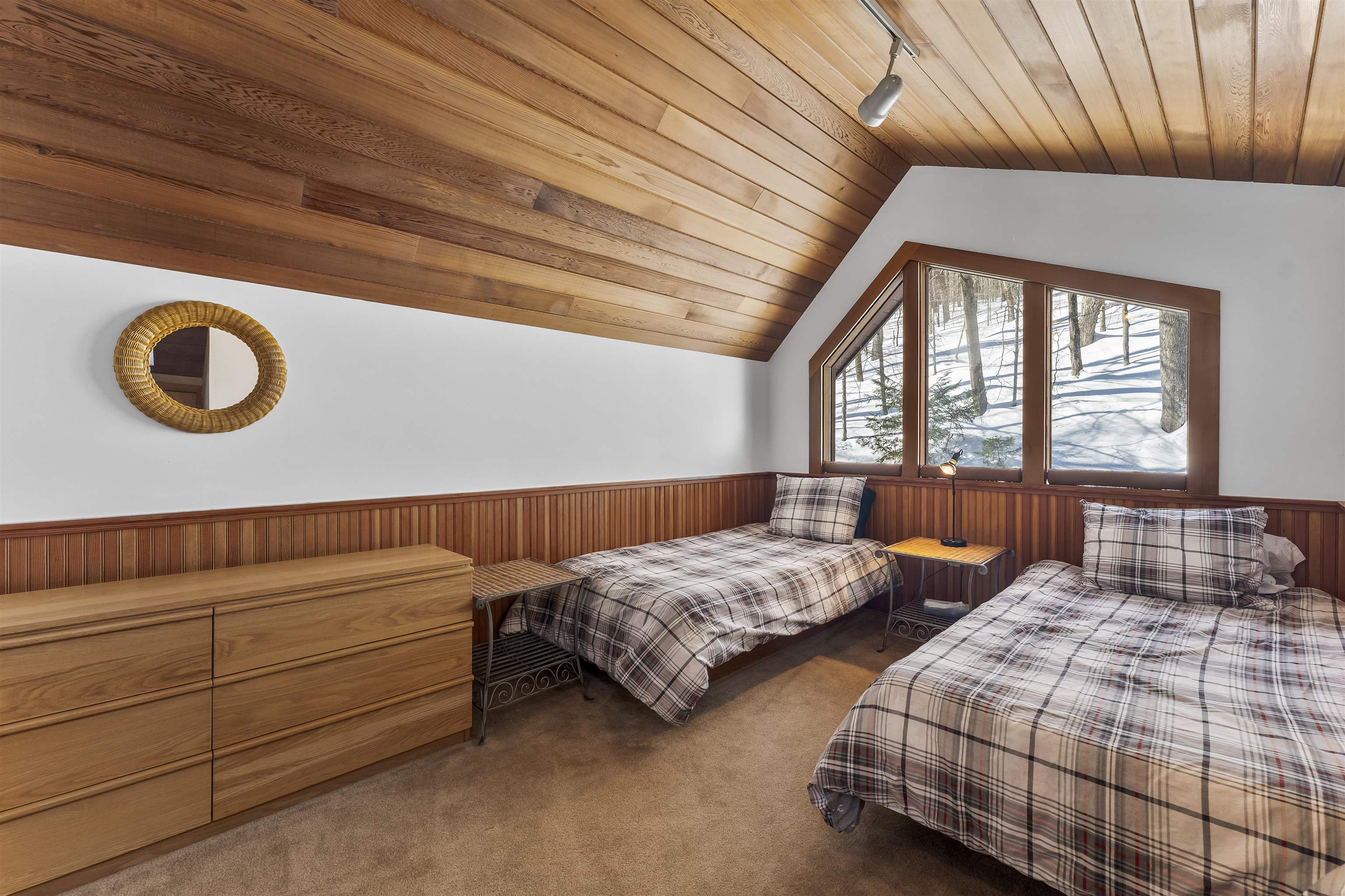 11 Round Tree Road Property Photo 22