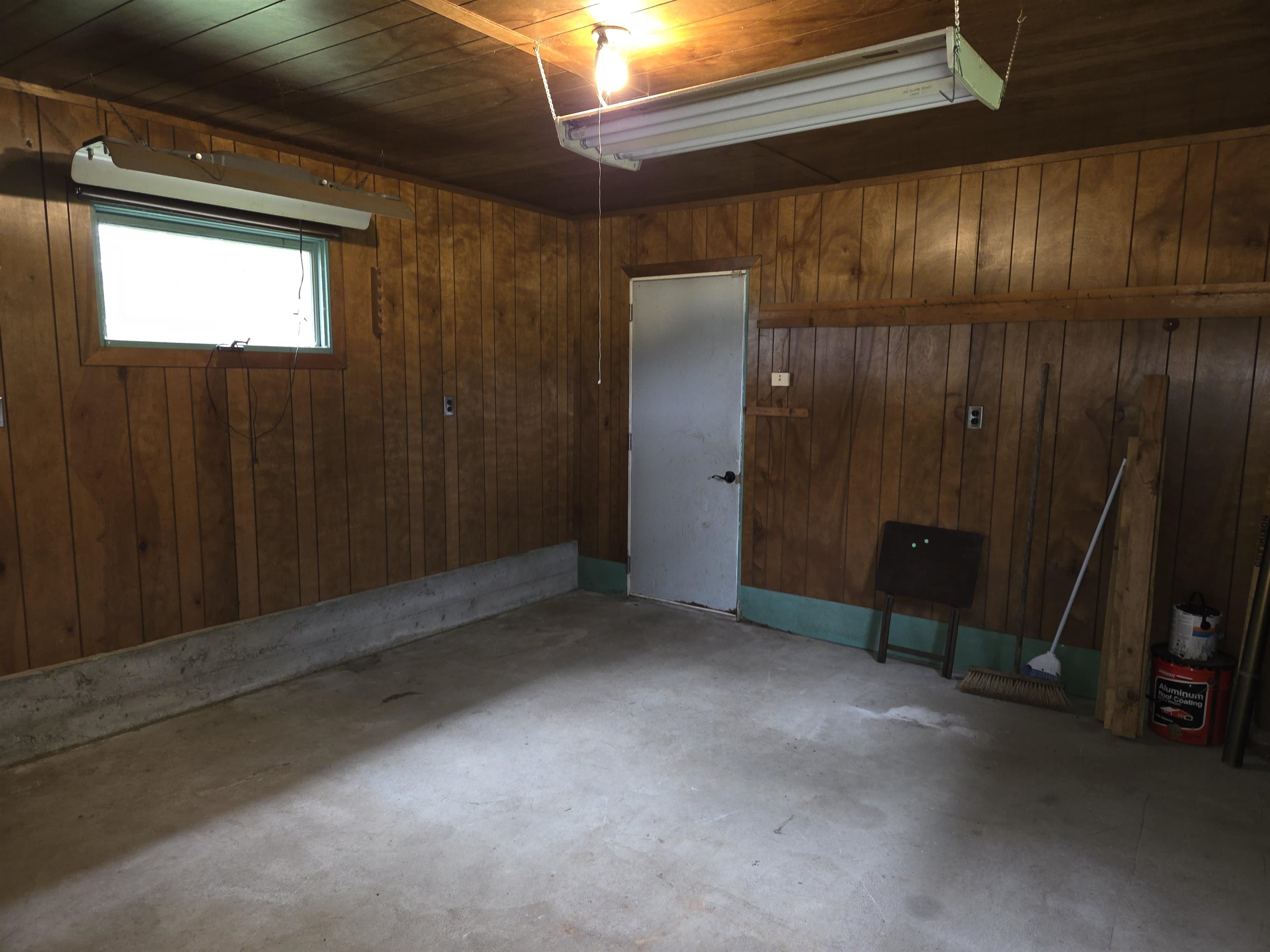 461 North Derby Road Property Photo 29