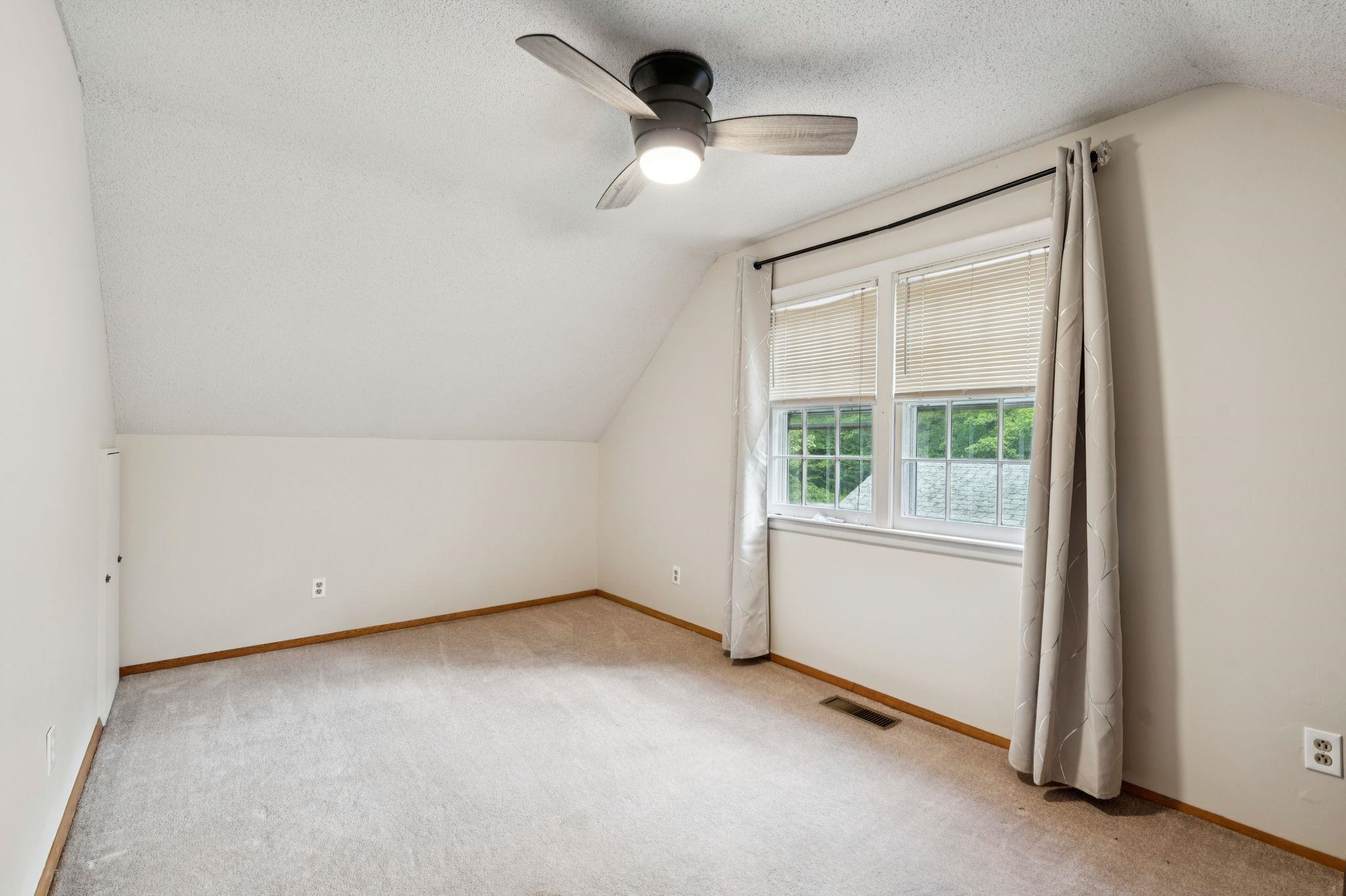 406 Rush Meadow Road Property Photo 14