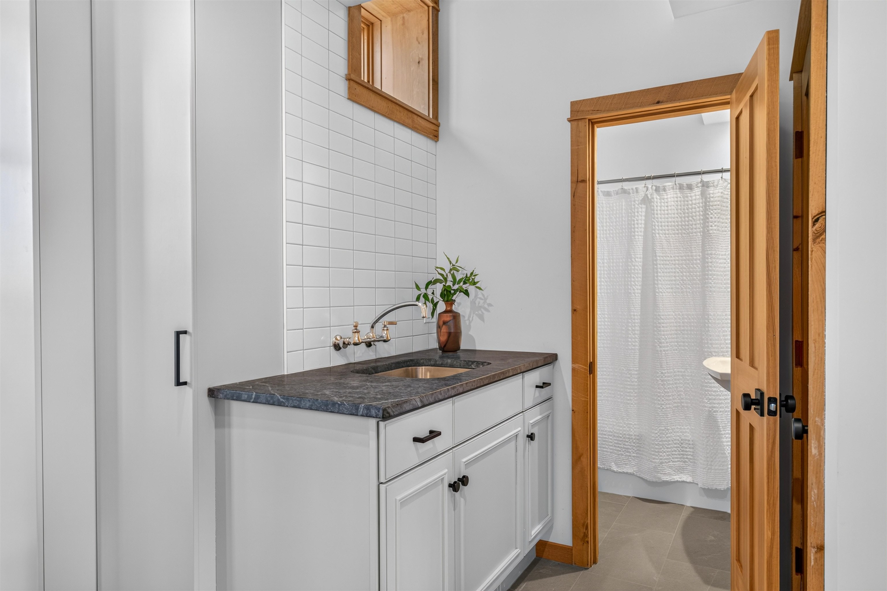 494-564 Goodaleville Road Property Photo 54