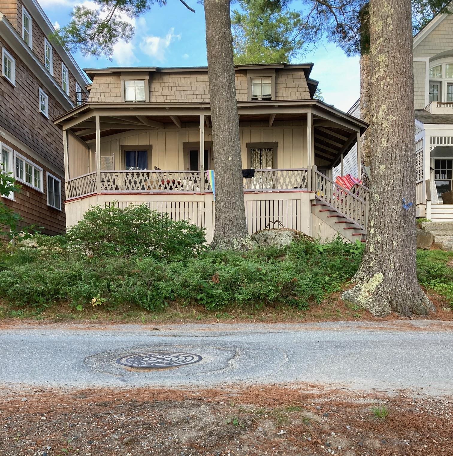 4 Lake Avenue Property Photo 2