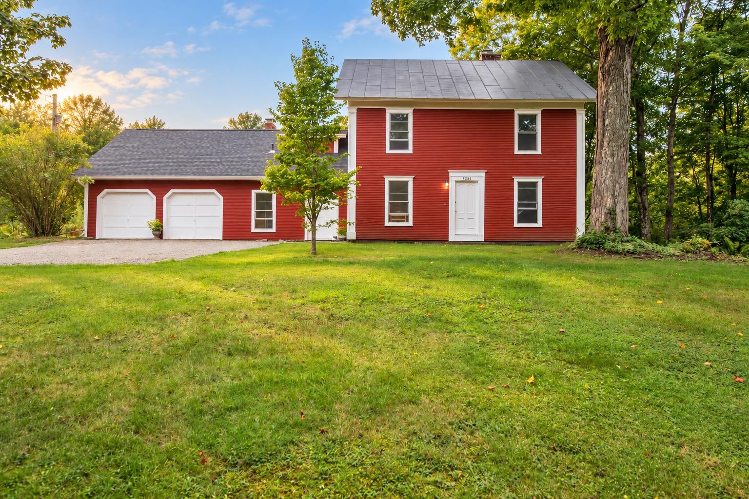 3234 W. Hill Road Property Photo 1