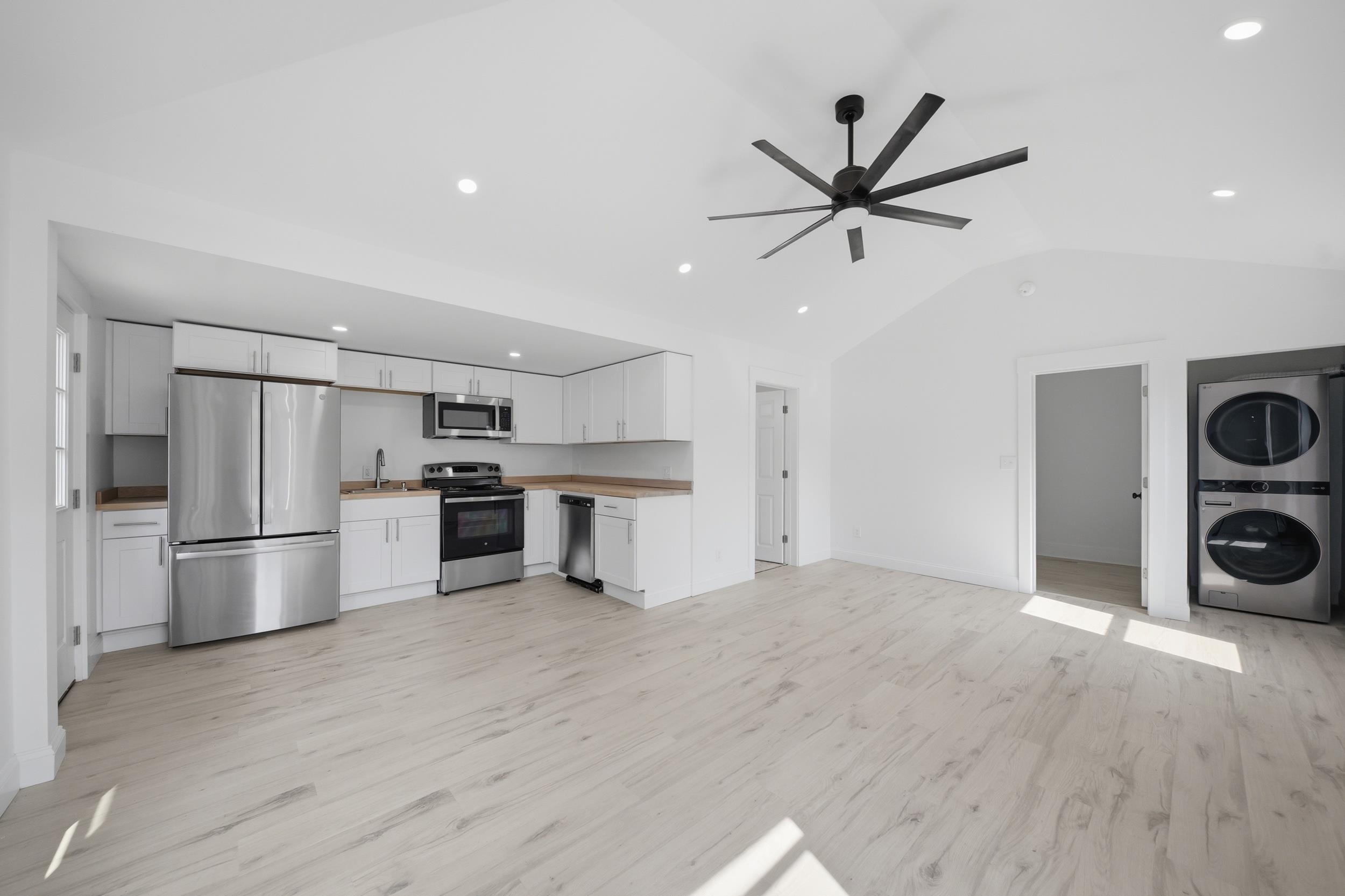79 Gilford Avenue Property Photo 3