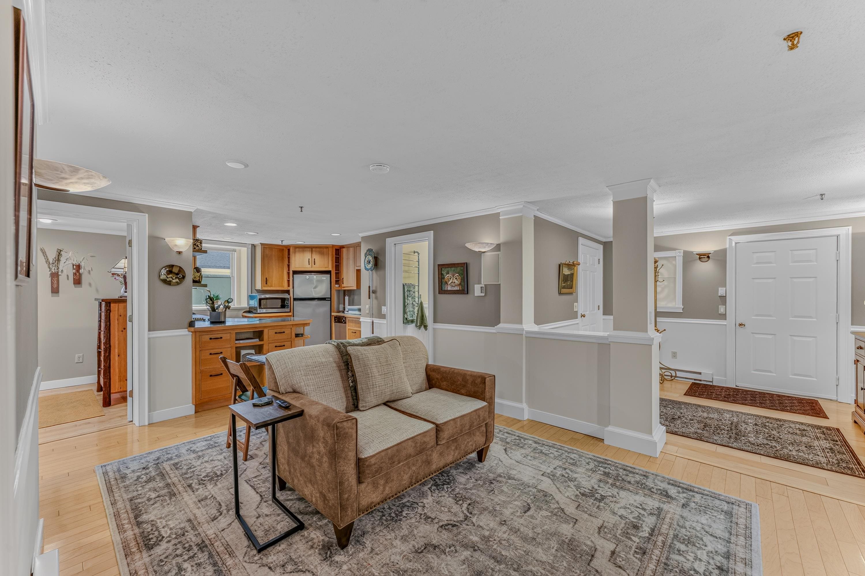 28 Academy Street Property Photo 10