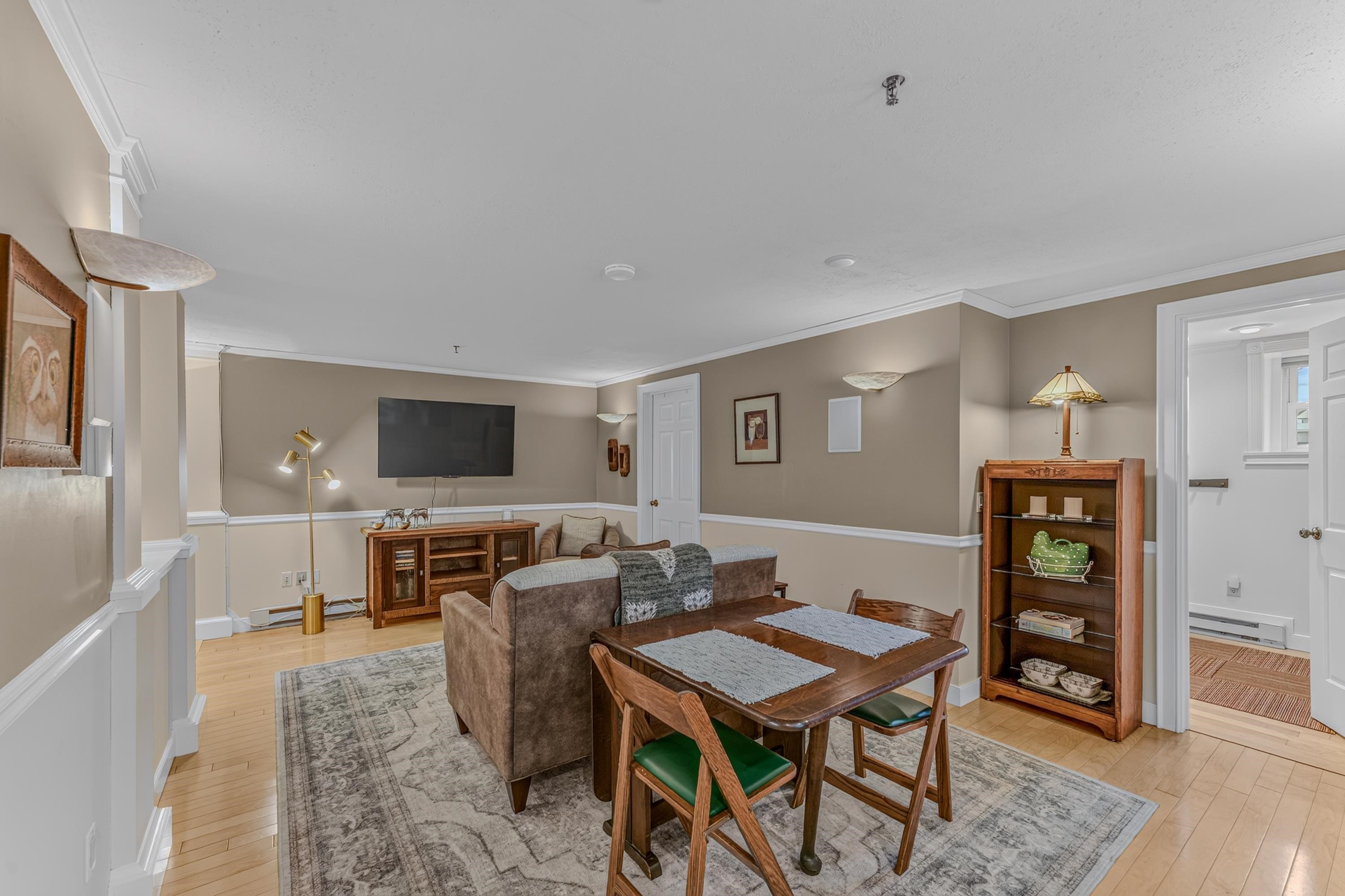 28 Academy Street Property Photo 12