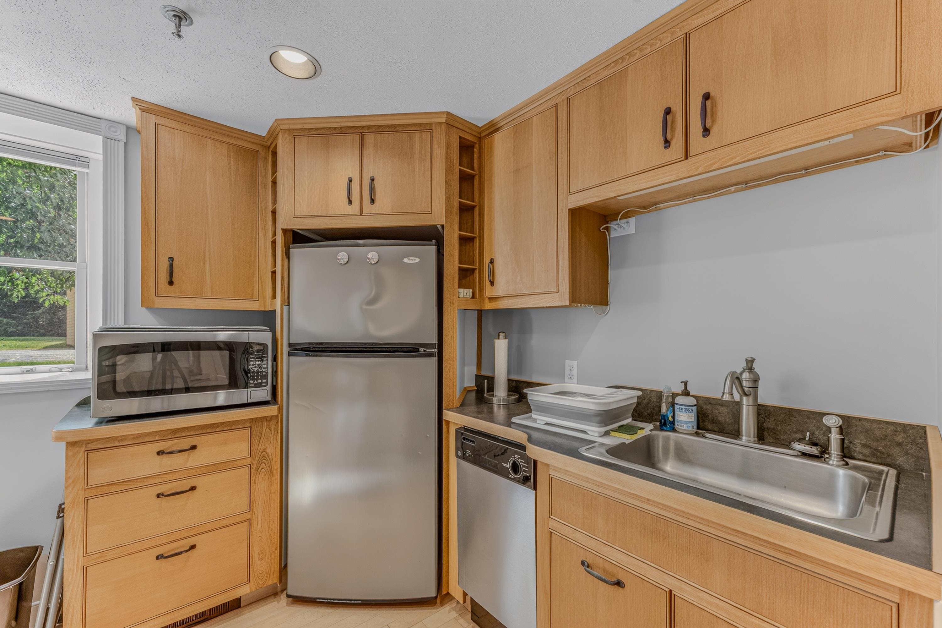 28 Academy Street Property Photo 14