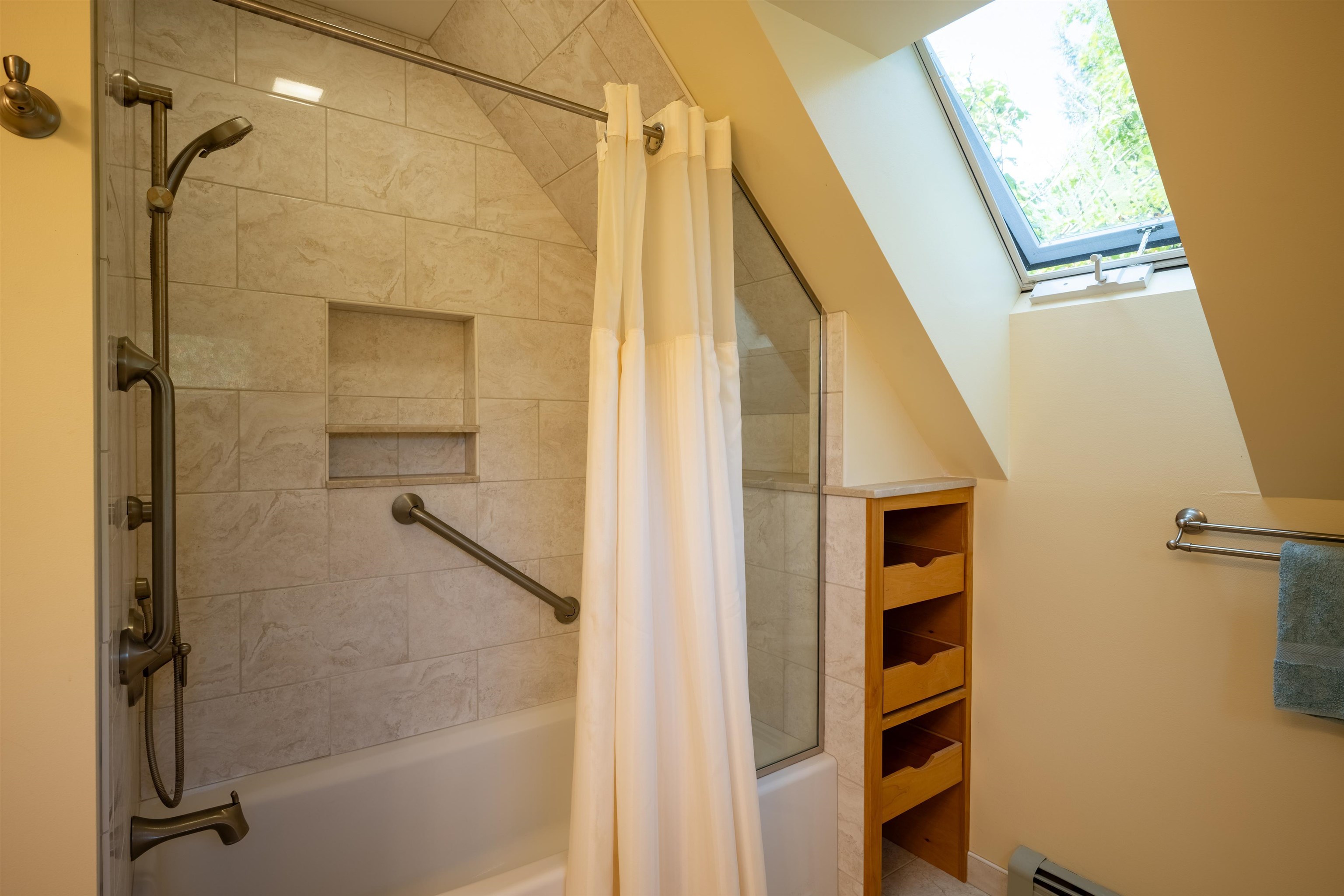 200 Morningside Drive Property Photo 32