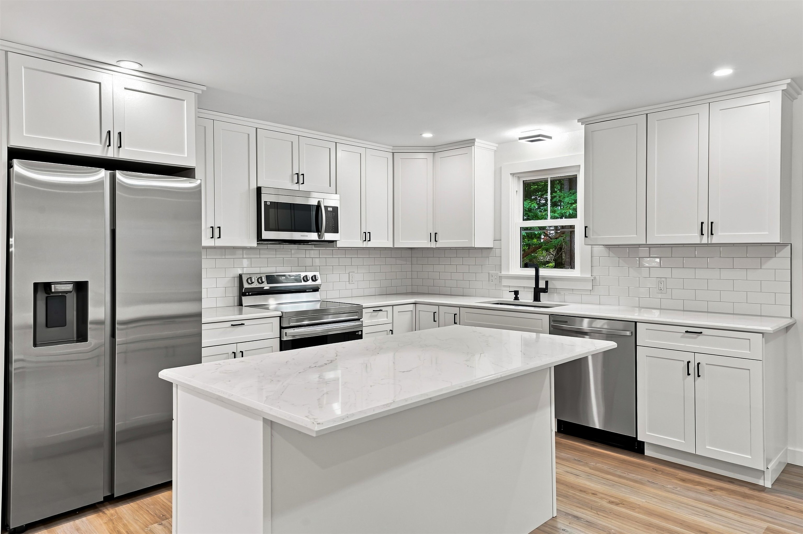 153 Squantum Road Property Photo 2