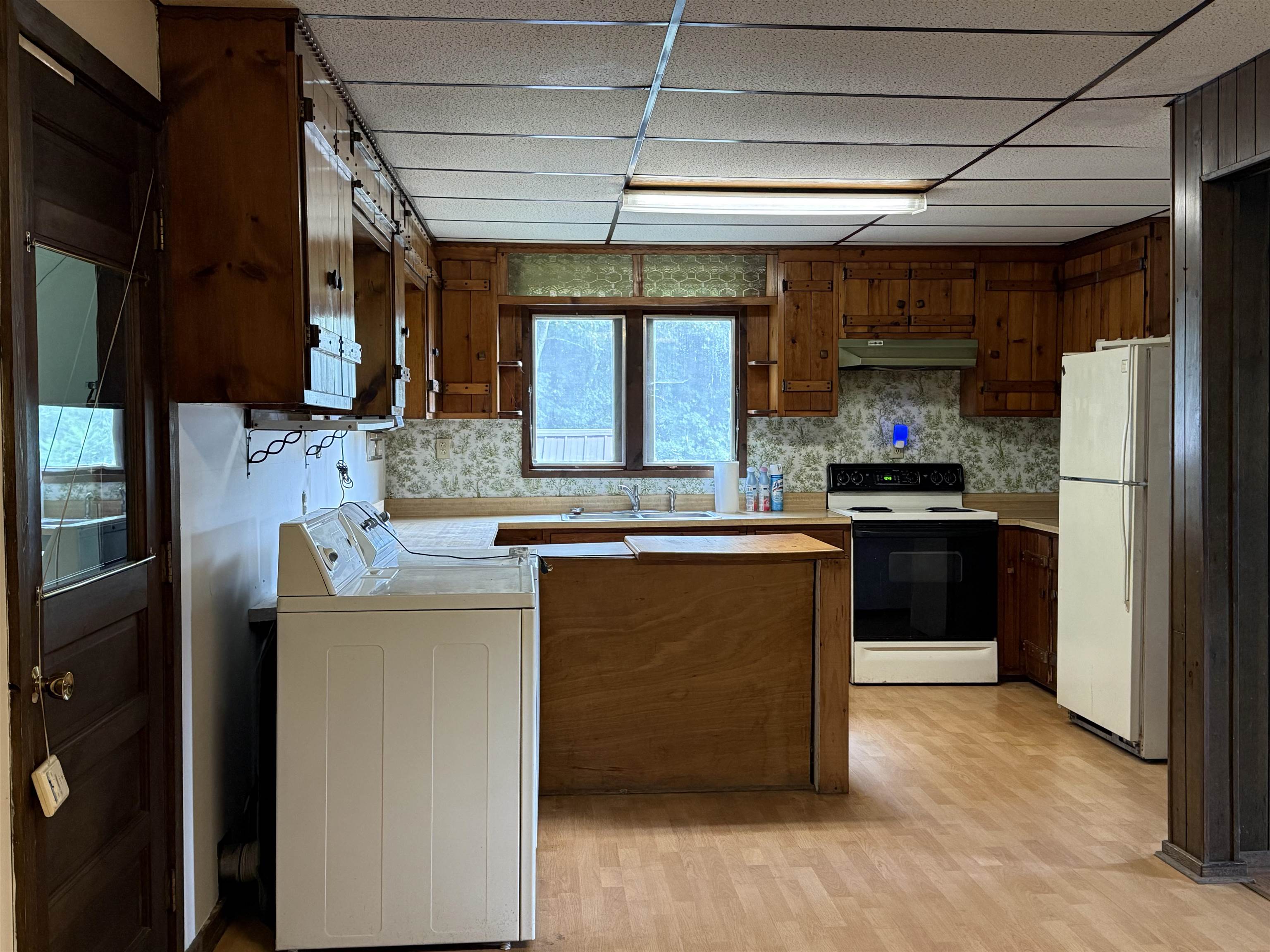 1252 Peth Road Property Photo 10