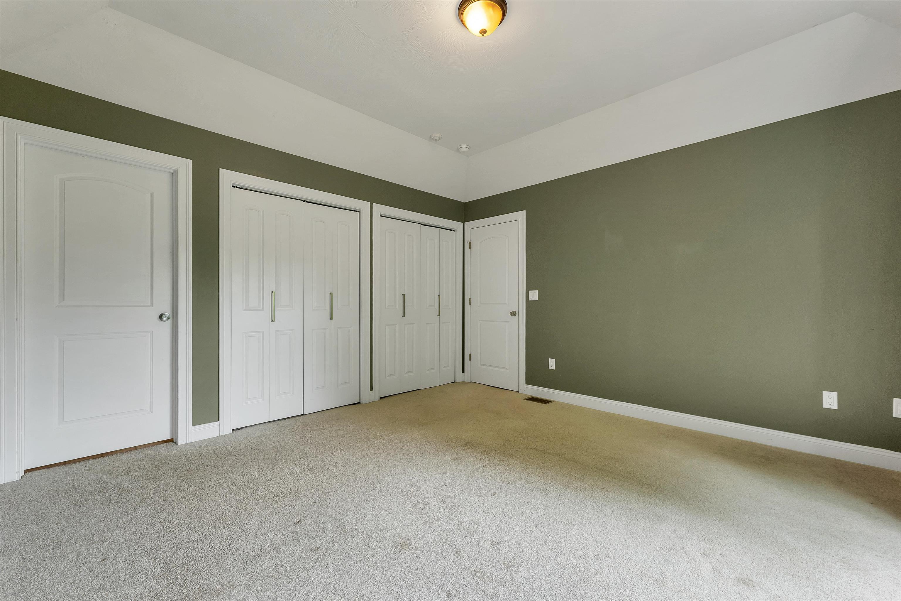 39 Sterling Drive Property Photo 12