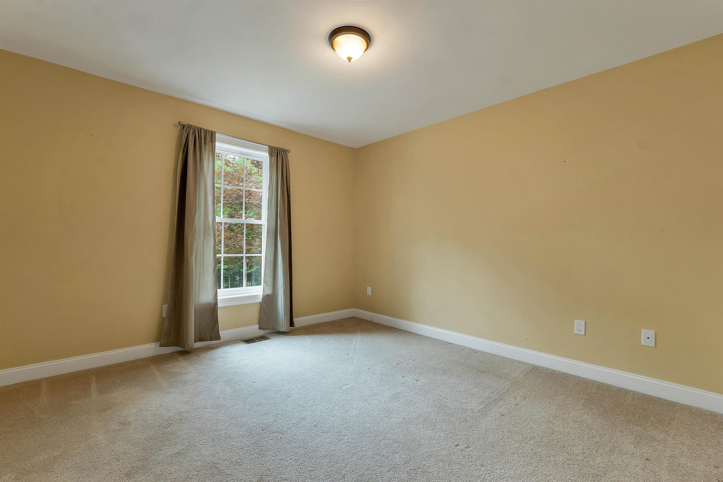 39 Sterling Drive Property Photo 17