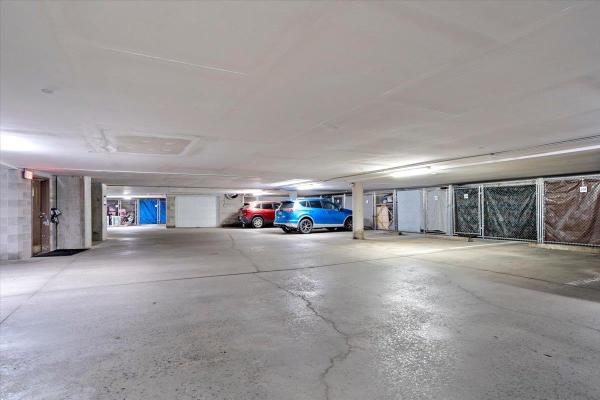 370 Farrell Street Property Photo 22