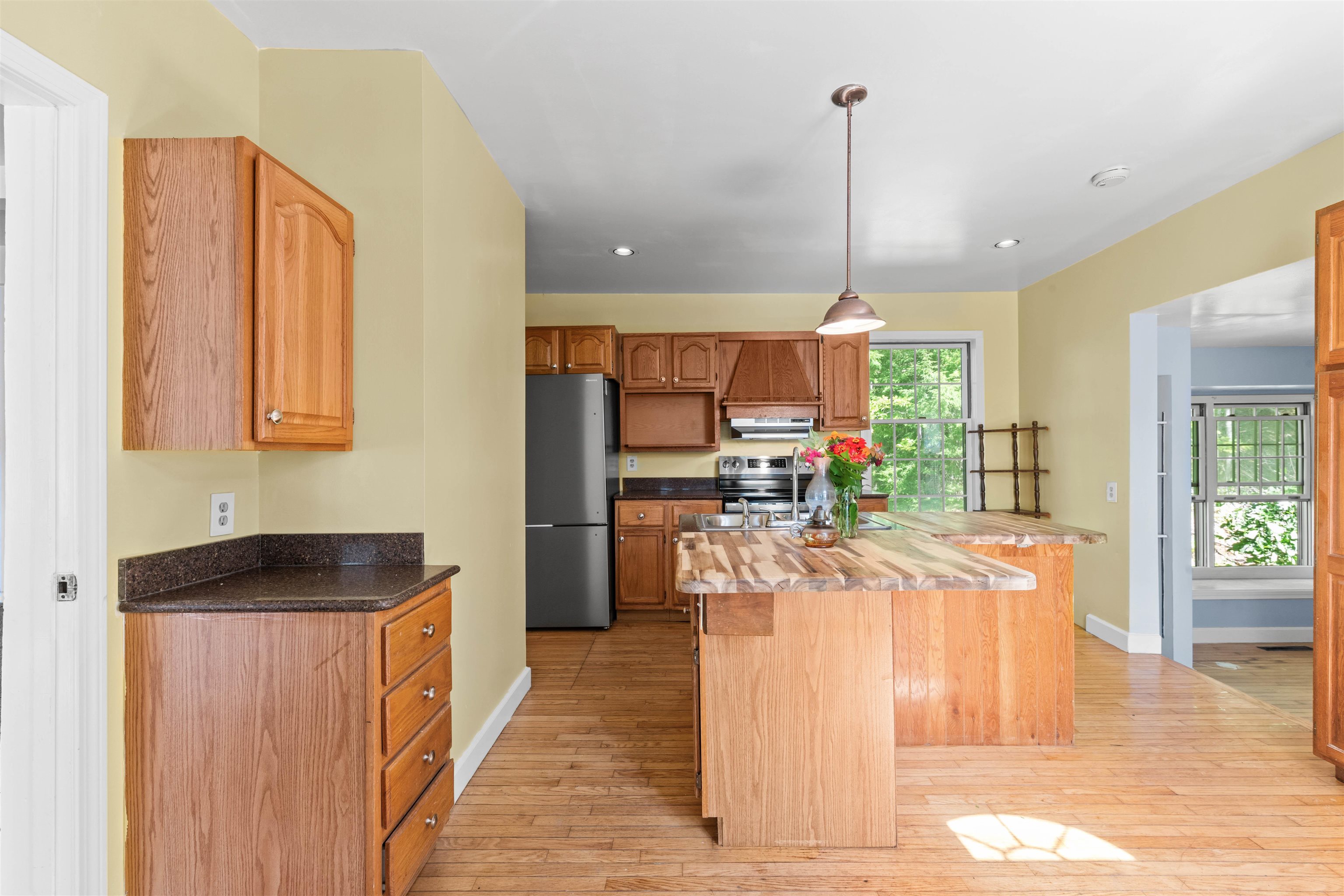 2338 Eaton Road Property Photo 6