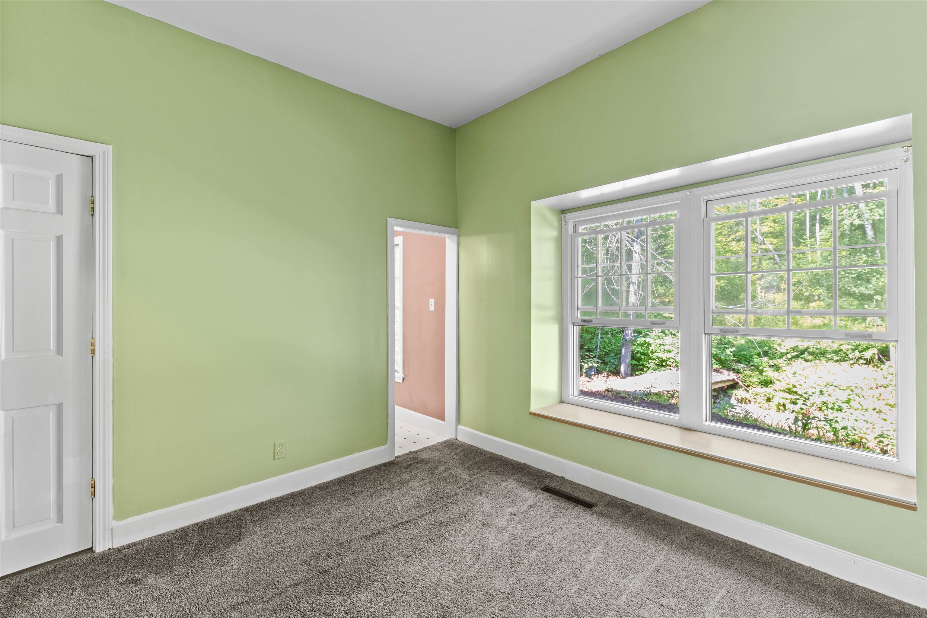 2338 Eaton Road Property Photo 20