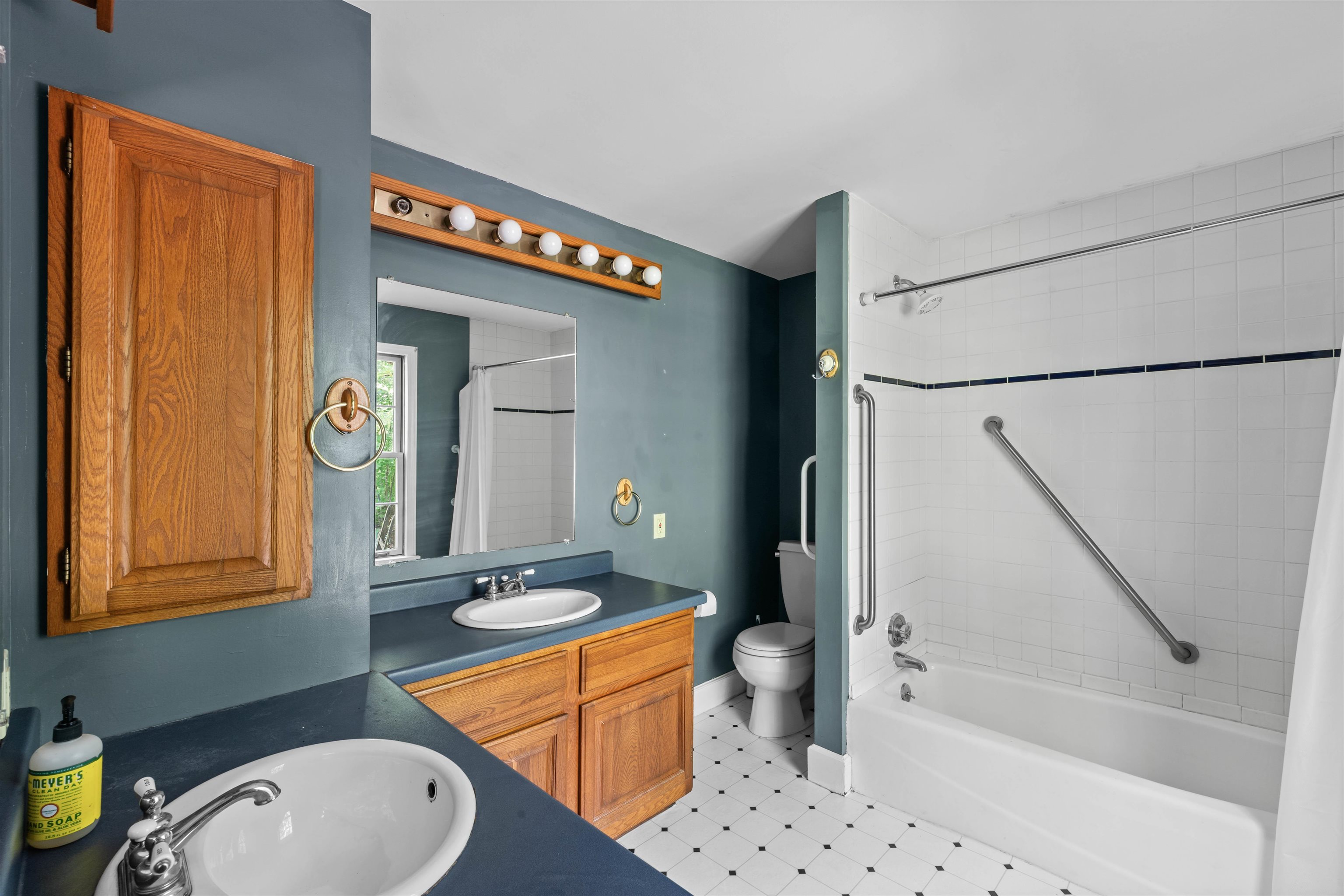 2338 Eaton Road Property Photo 21